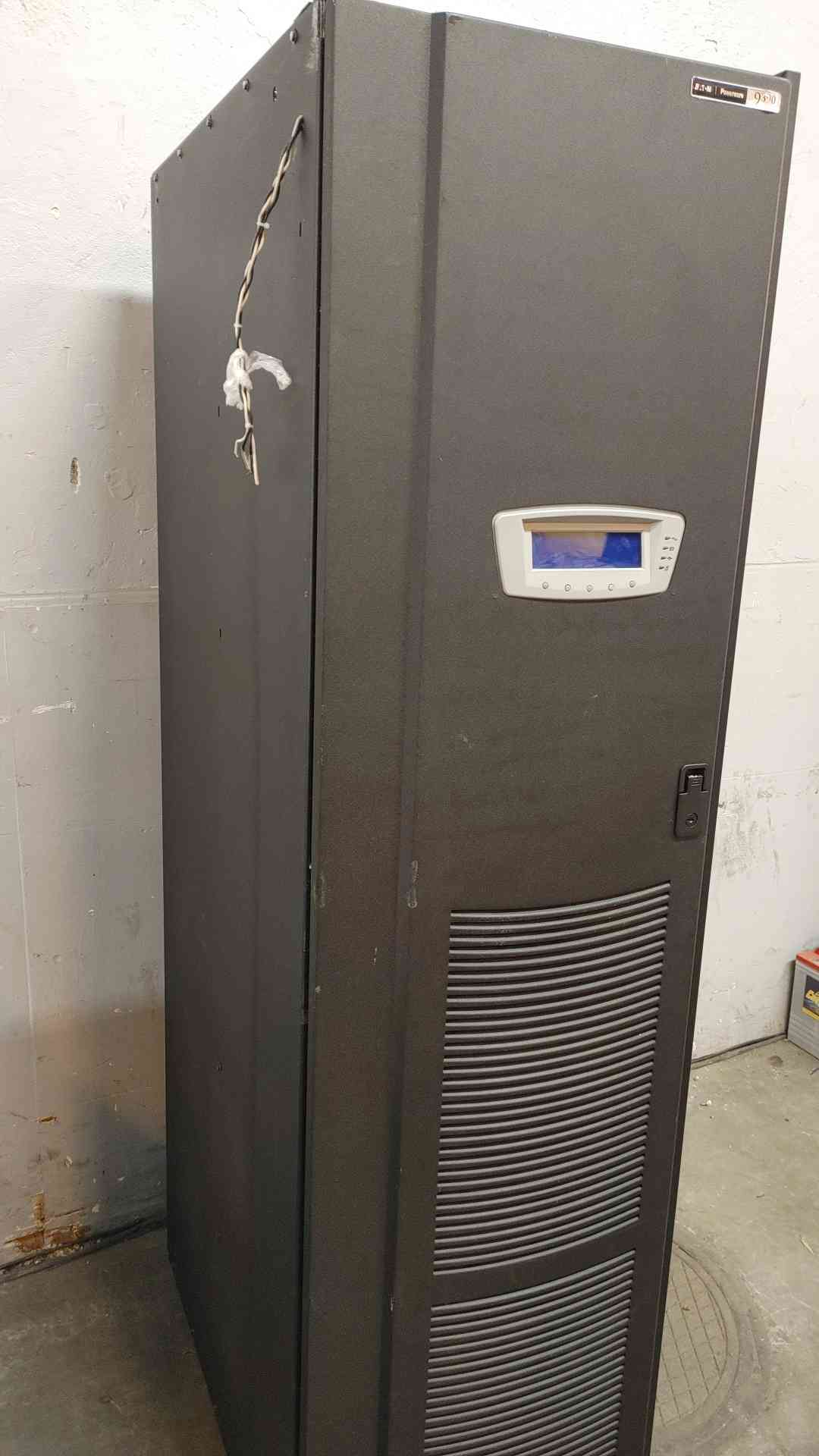 Eaton Powerware 9390-80 UPS 50KVA 208V (109305)