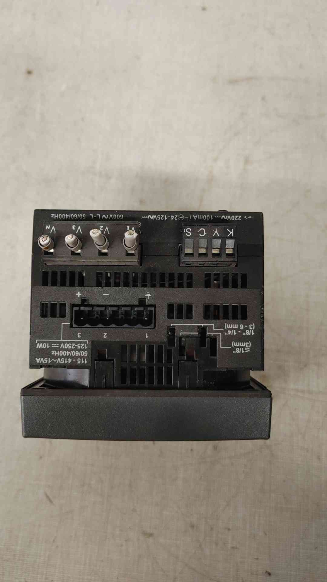 Square D Power Logic PM800 Power Meter