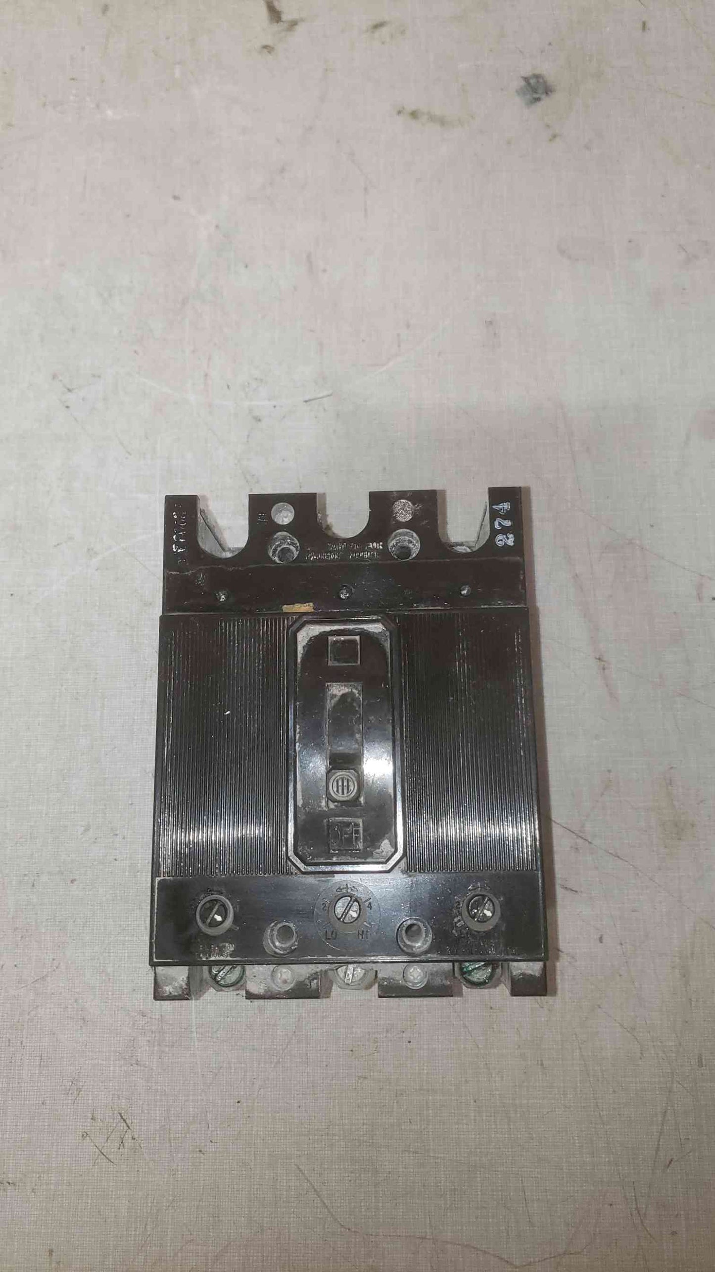 I-T-E 5A 600VAC 3 Pole Breaker (SKU: 109605)