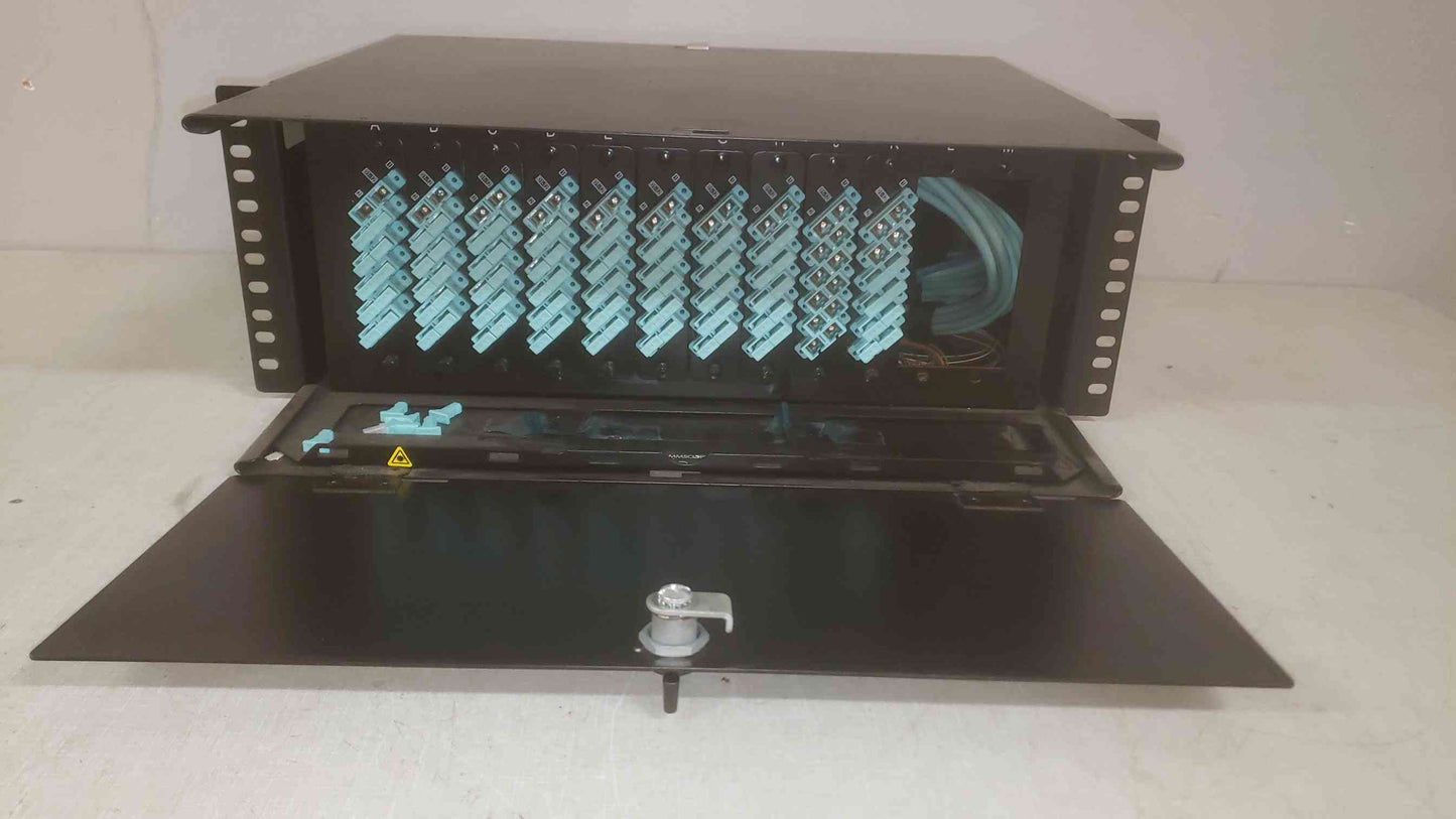 COMMSCOPE Fiber Optic Box BK 4U-PNL (SKU: 109967)