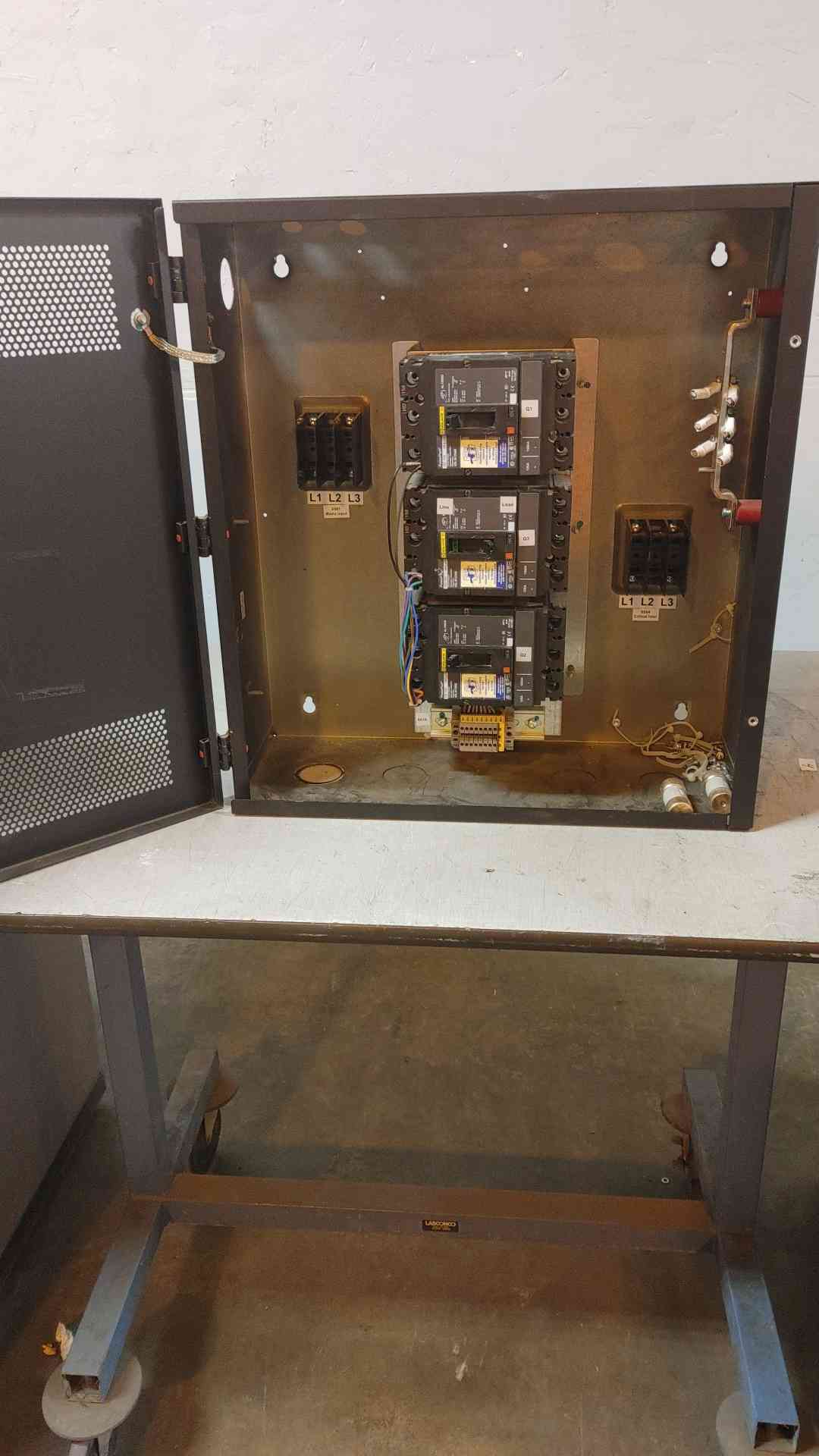 APC Smart-UPS VT/Galaxy Maintenance Bypass Panel 5BP5U20K30F-WP 30KVA (SKU: 110262)