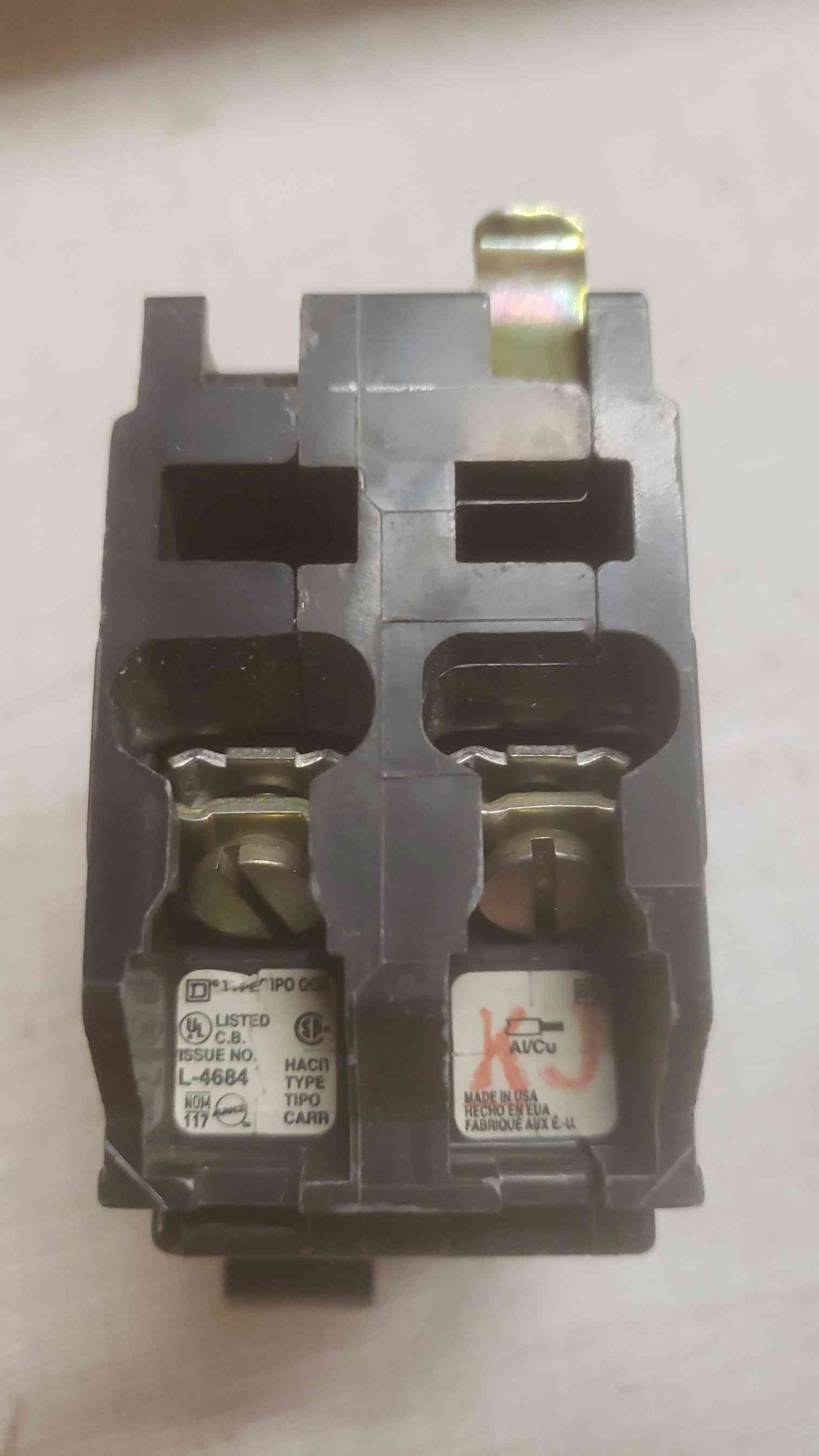 SQUARE D 2Pole 30A 120/240V CIRCUIT BREAKER L-4684(SKU:110543)