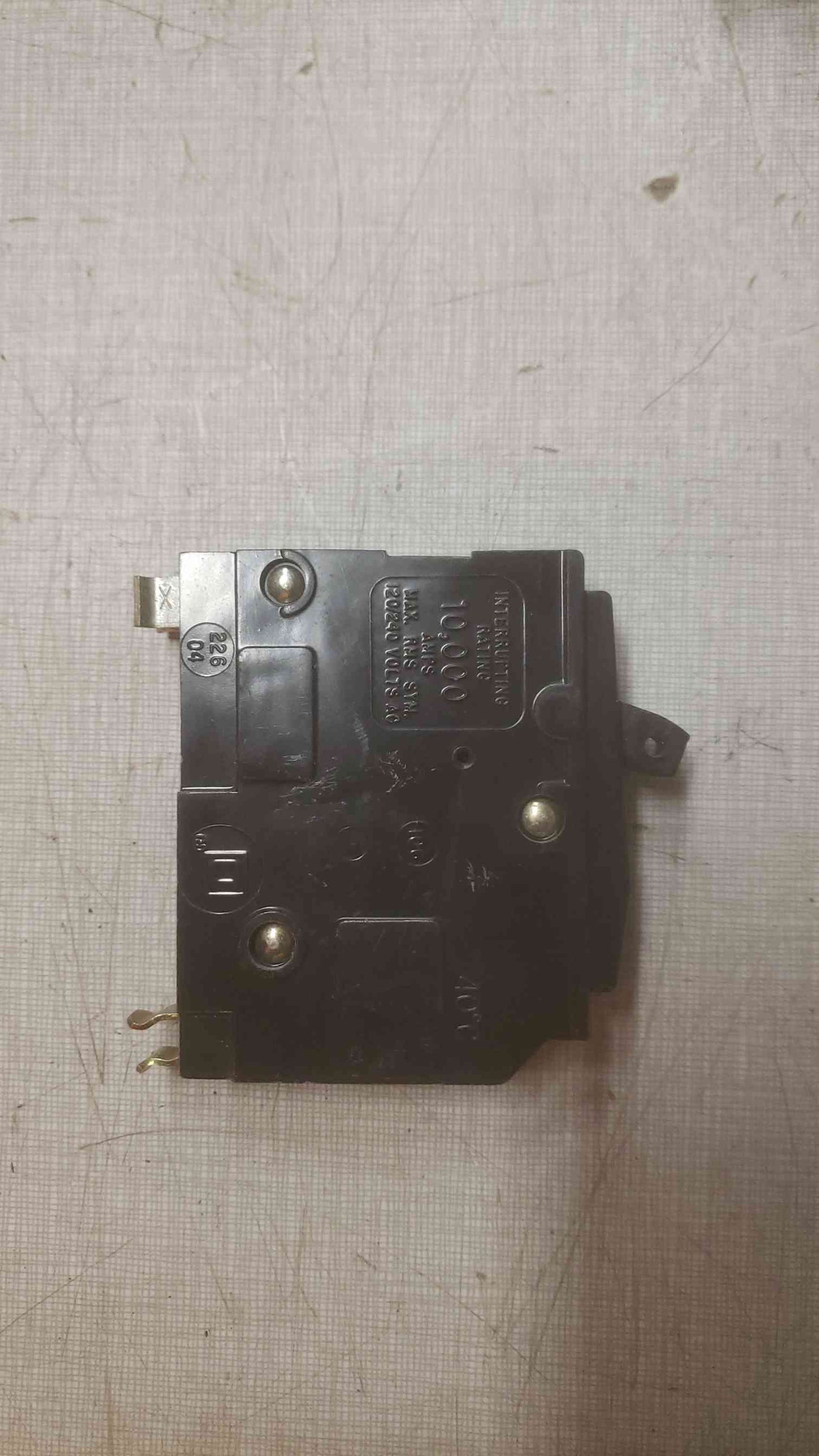 SQUARE D 1Pole 20A 120/240V CIRCUIT BREAKER NE-2974(SKU: 110533)