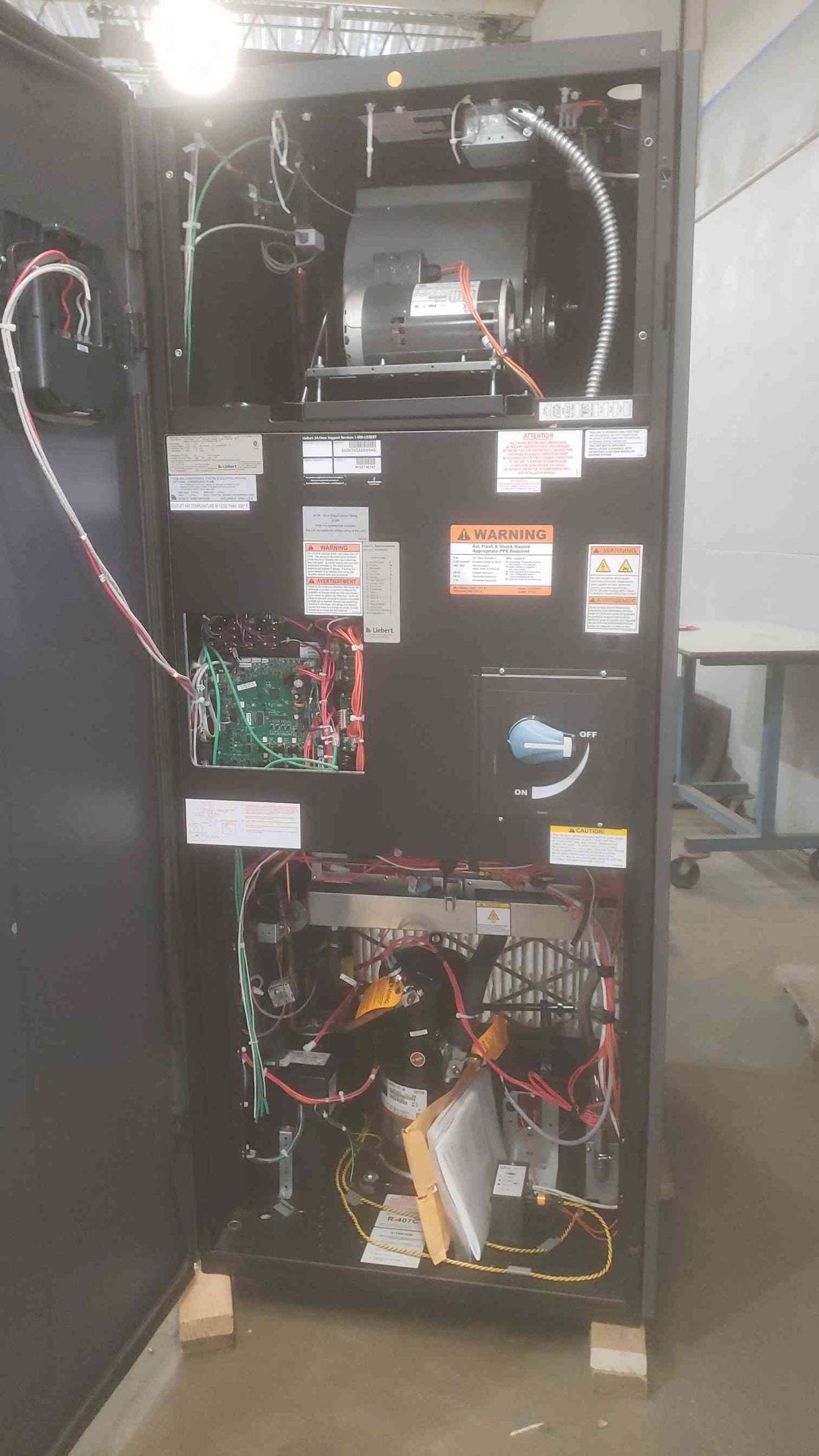 Liebert 5 Ton 460V 3PH CRAC BU067A 2015 R-407C (SKU: 110673)