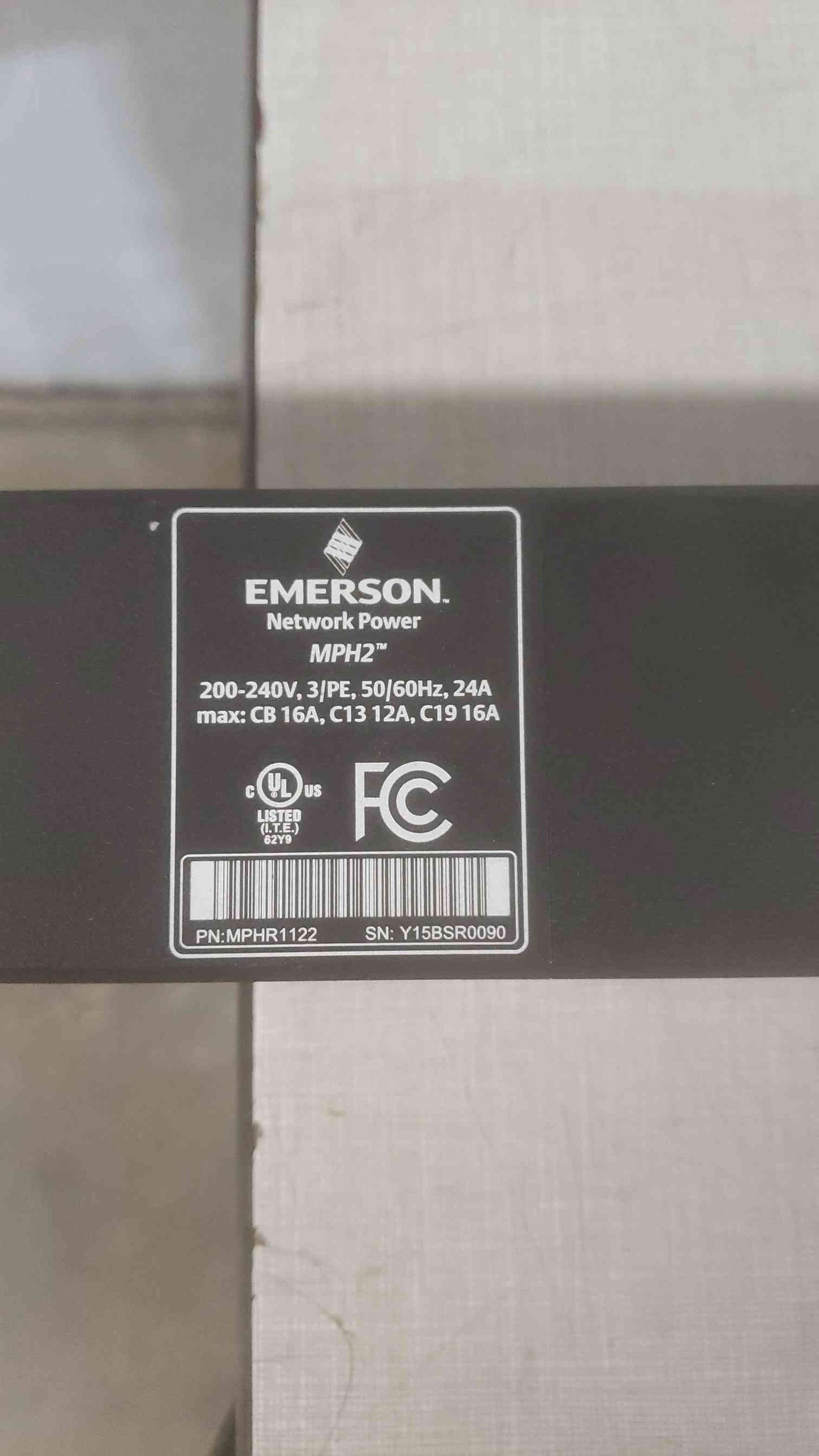 EMERSON 200-240V 24A 50/60Hz PDU Strip MPH2(SKU: 110751)
