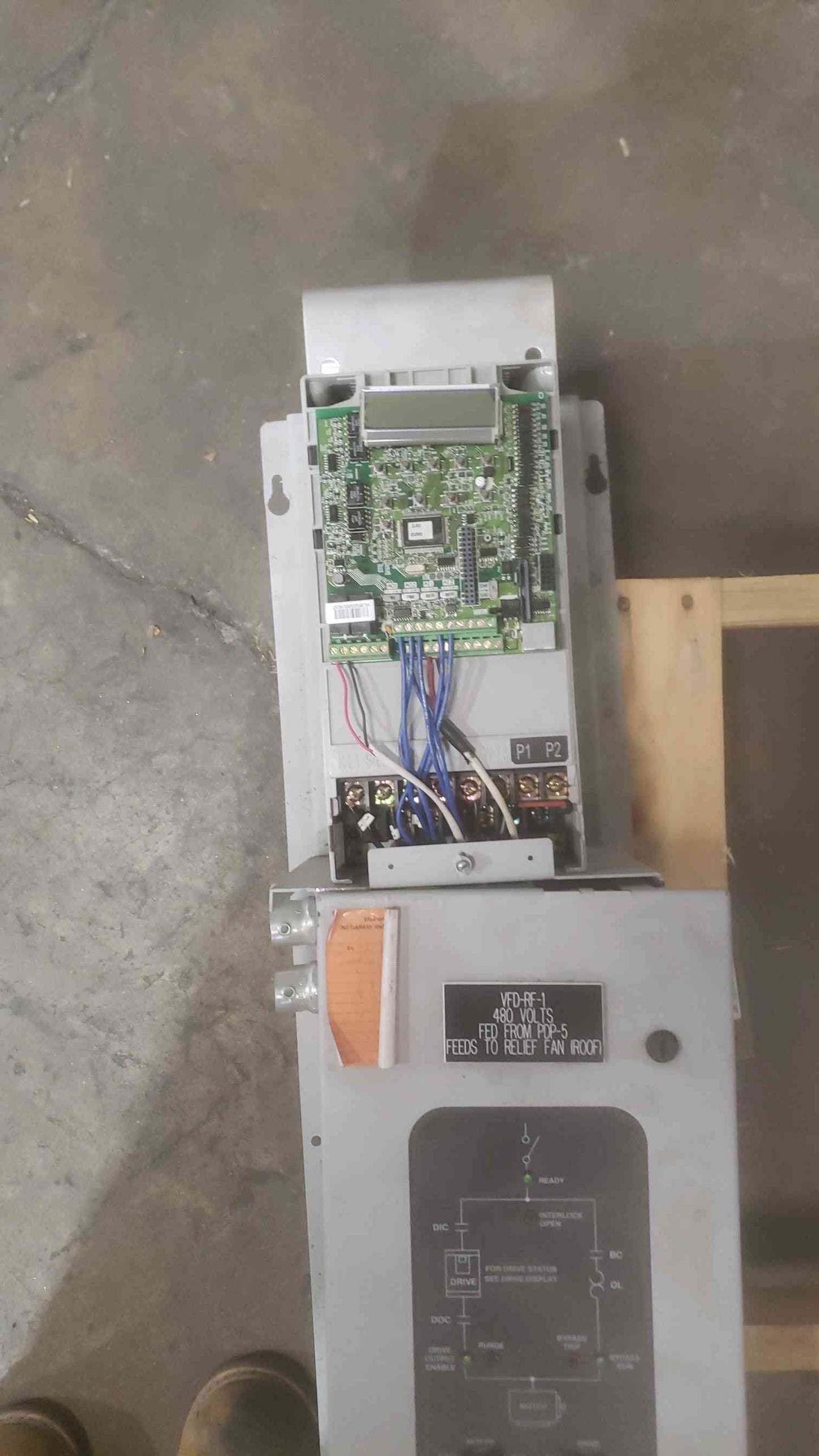 AS IS Allen-Bradley PowerFlex Adjustable Frequency AC Drive 7.5HP, 460V, 13.1A VFD