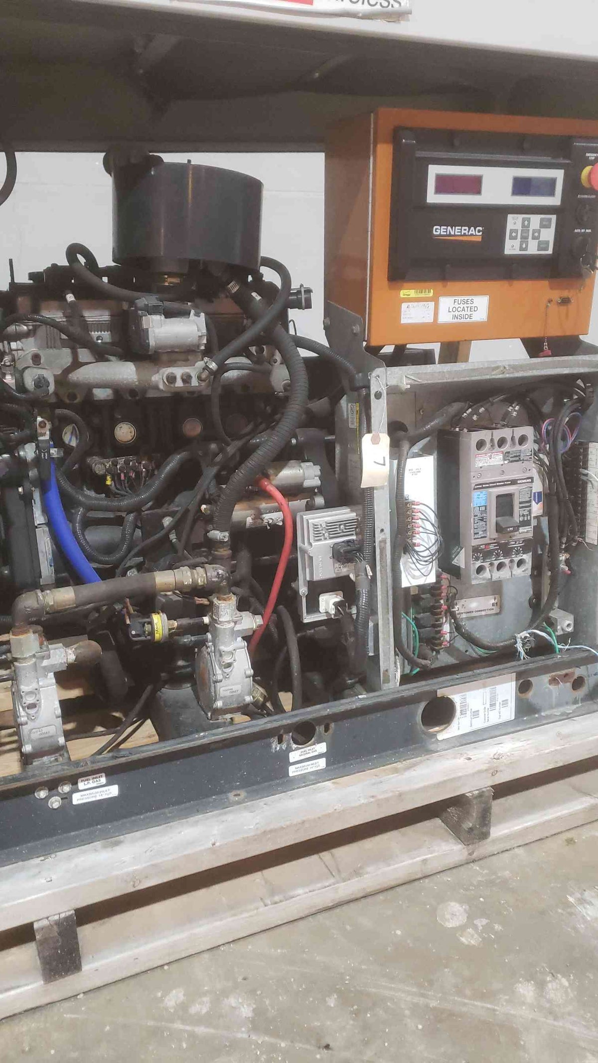 AS-IS 35KW Generac Mitsubishi 1PH LP Nat Gas Generator 0053501 474.5Hrs
