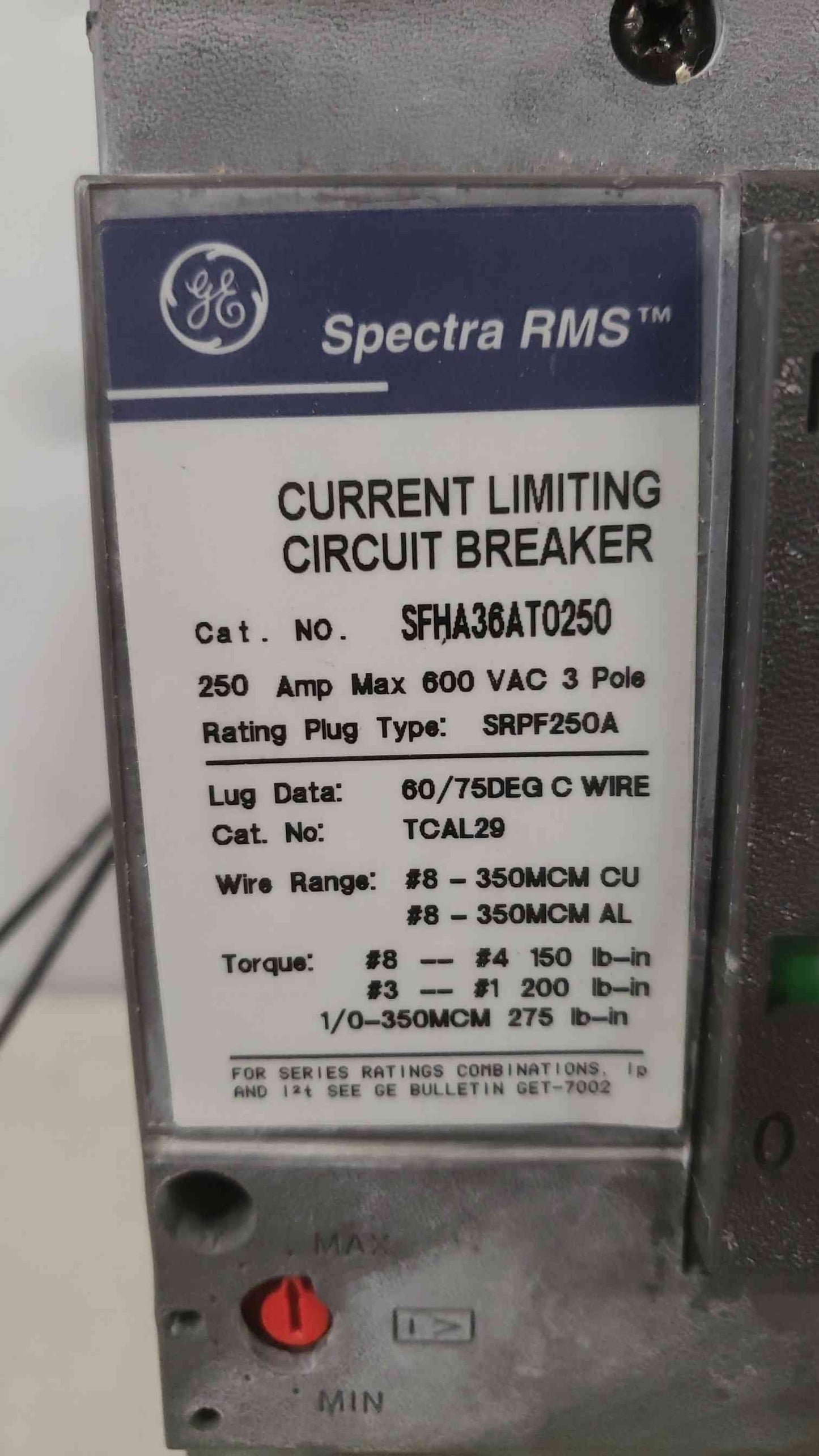 GE Spectra RMS 250A 600 VAC 3 Pole Breaker SFHA36AT0250 125A Trip