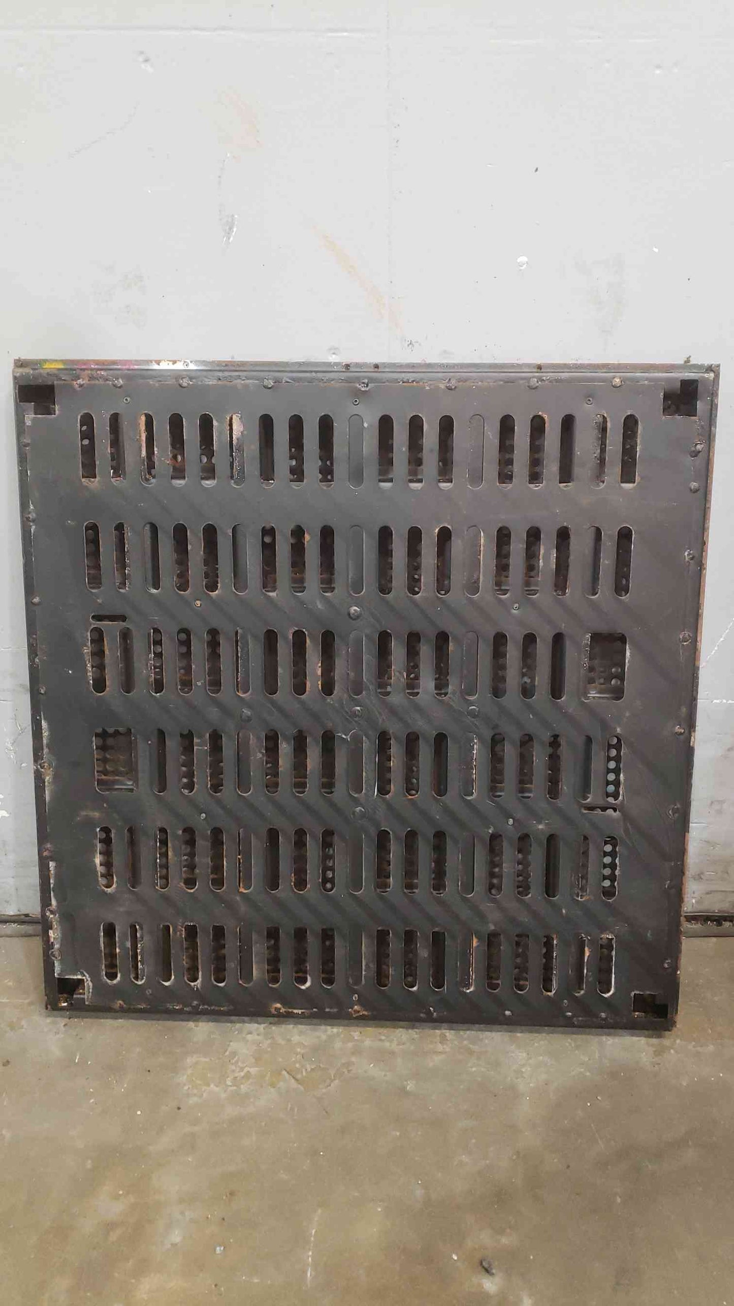 Perforated Raised Floor Tile 24"×24" Tate (SKU:111285)