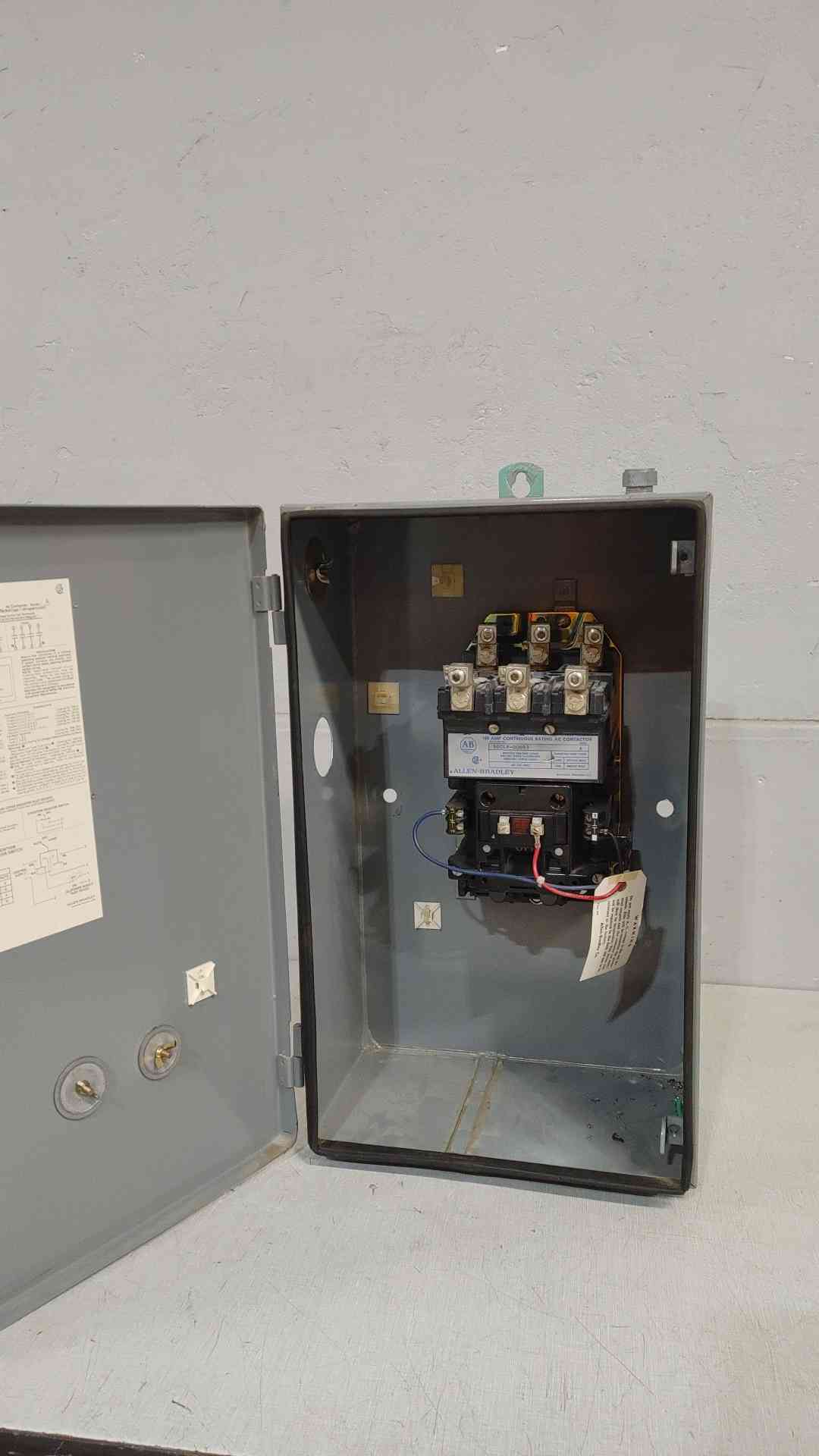 ALLEN-BRADLEY 100A CONTINUOUS RATING AC CONTACTOR 500LP-DOD93(SKU: 111346)