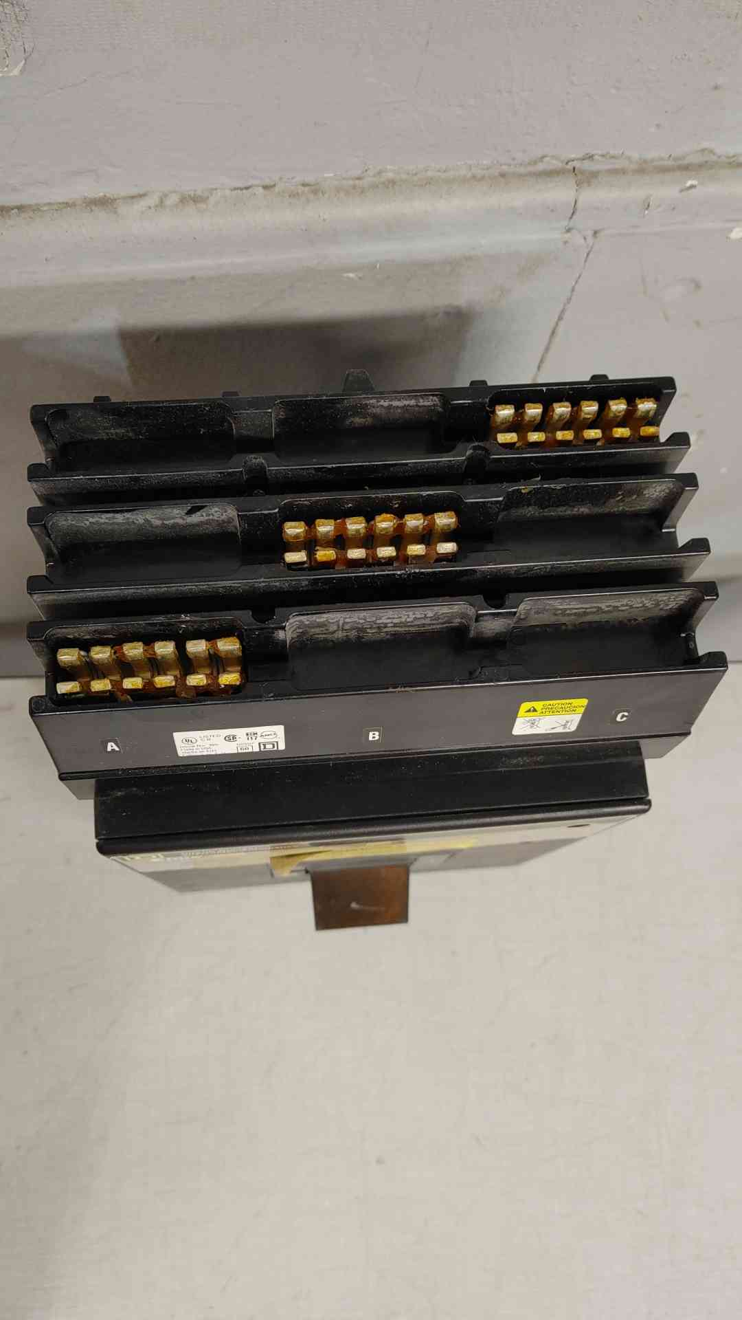 SQUARE D I-Line 400A 600V CIRCUIT BREAKER LC36400 (SKU: 111602)