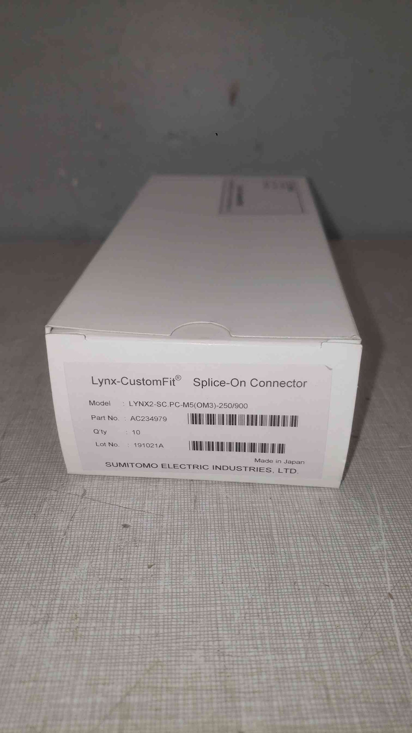 New Sumitomo Electric Box Of 10 Splice-On Connector LYNX2-LC.PC-M5(OM3)-250/900 (SKU: 111651)