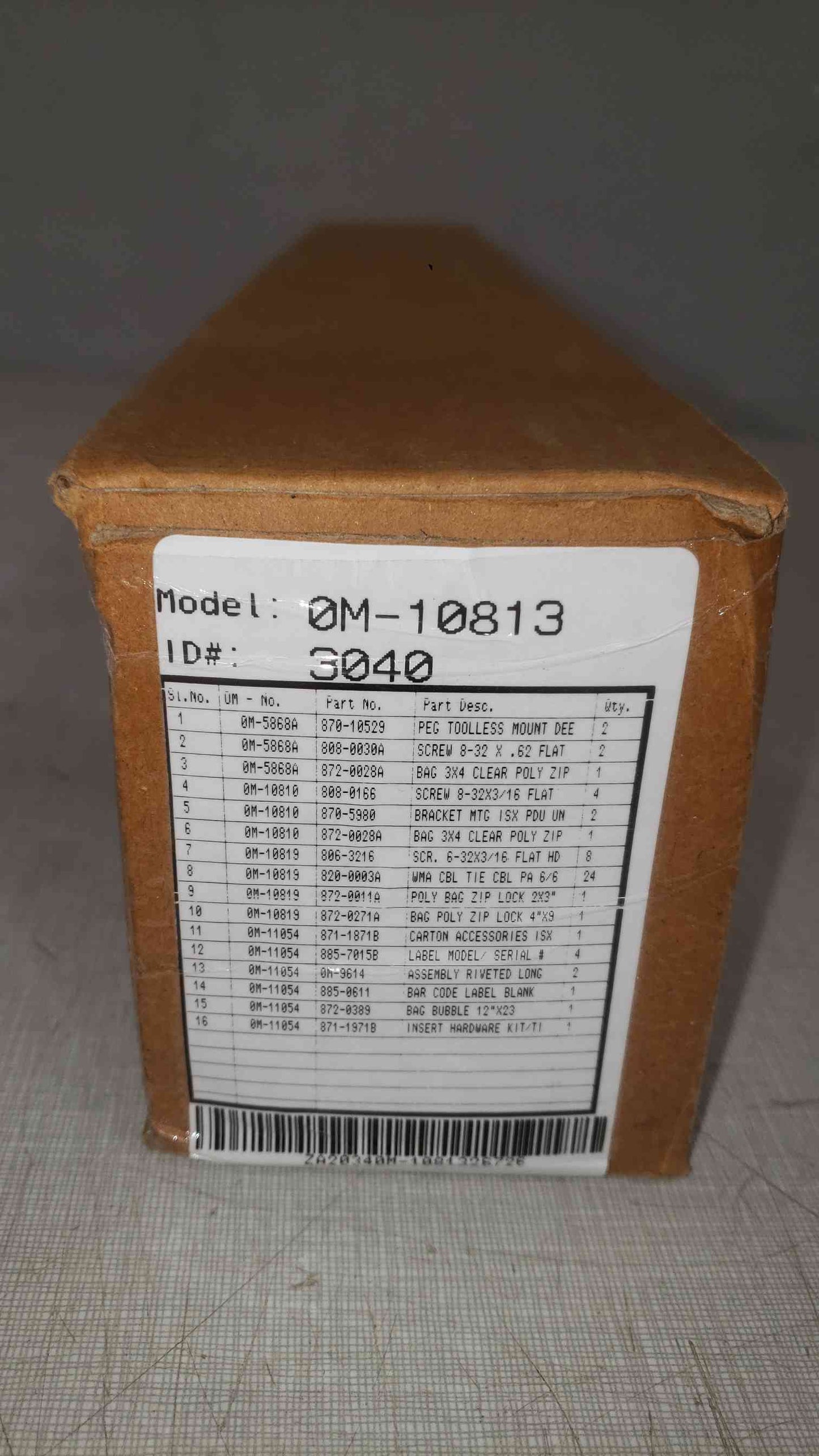 NEW APC PDU Mounting Bracket  0M-10813 (SKU: 111672)