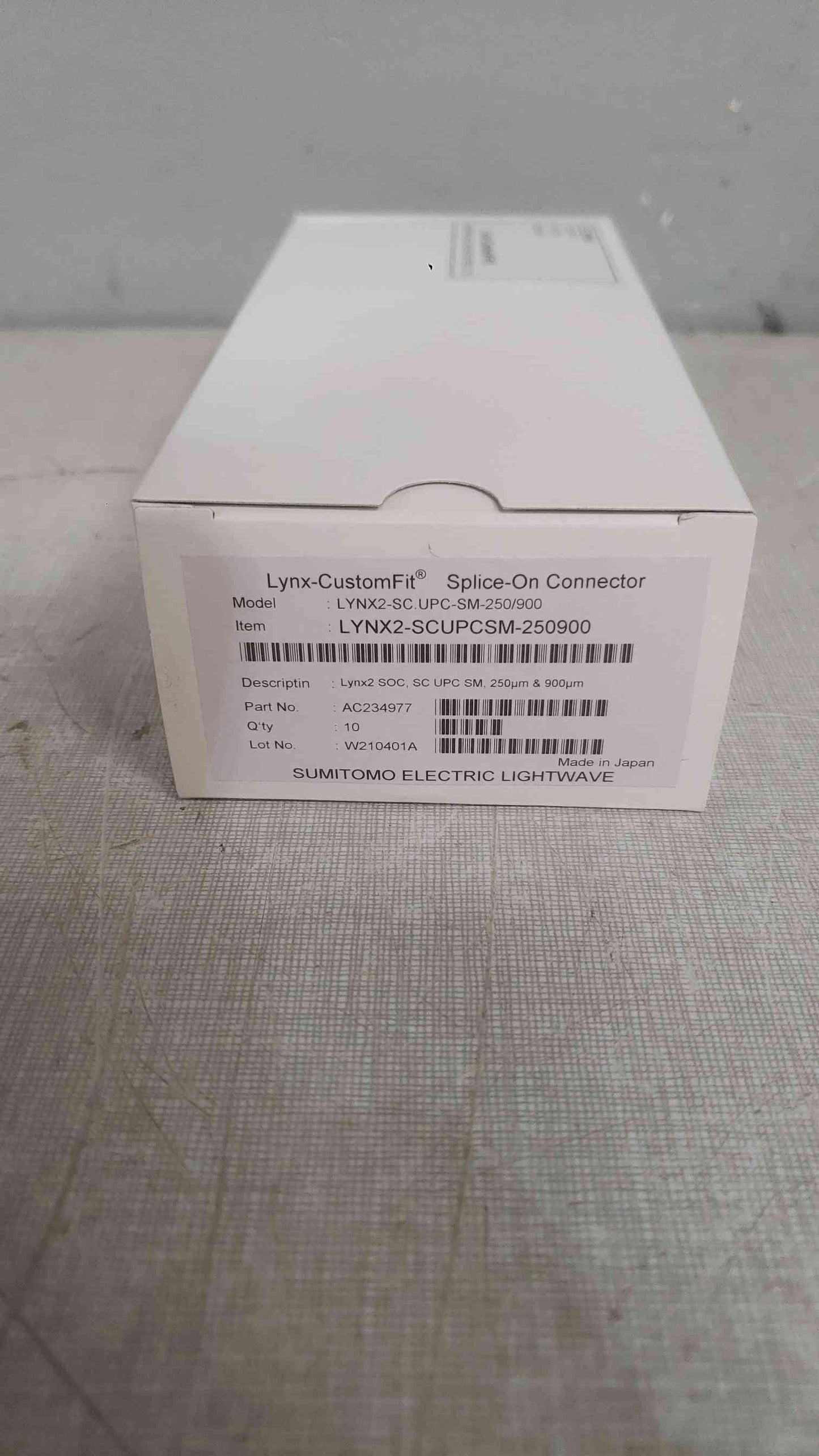 NEW Box Of 10 Sumitomo Electric Splice-On Connector LYNX2-SCUPCSM-250900 (SKU: 111678)