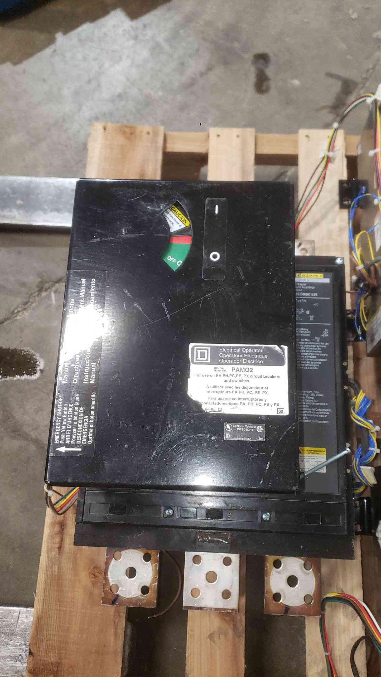 Square D 2000A 600V Max Breaker PAF362000DC1226 (SKU: 111880)