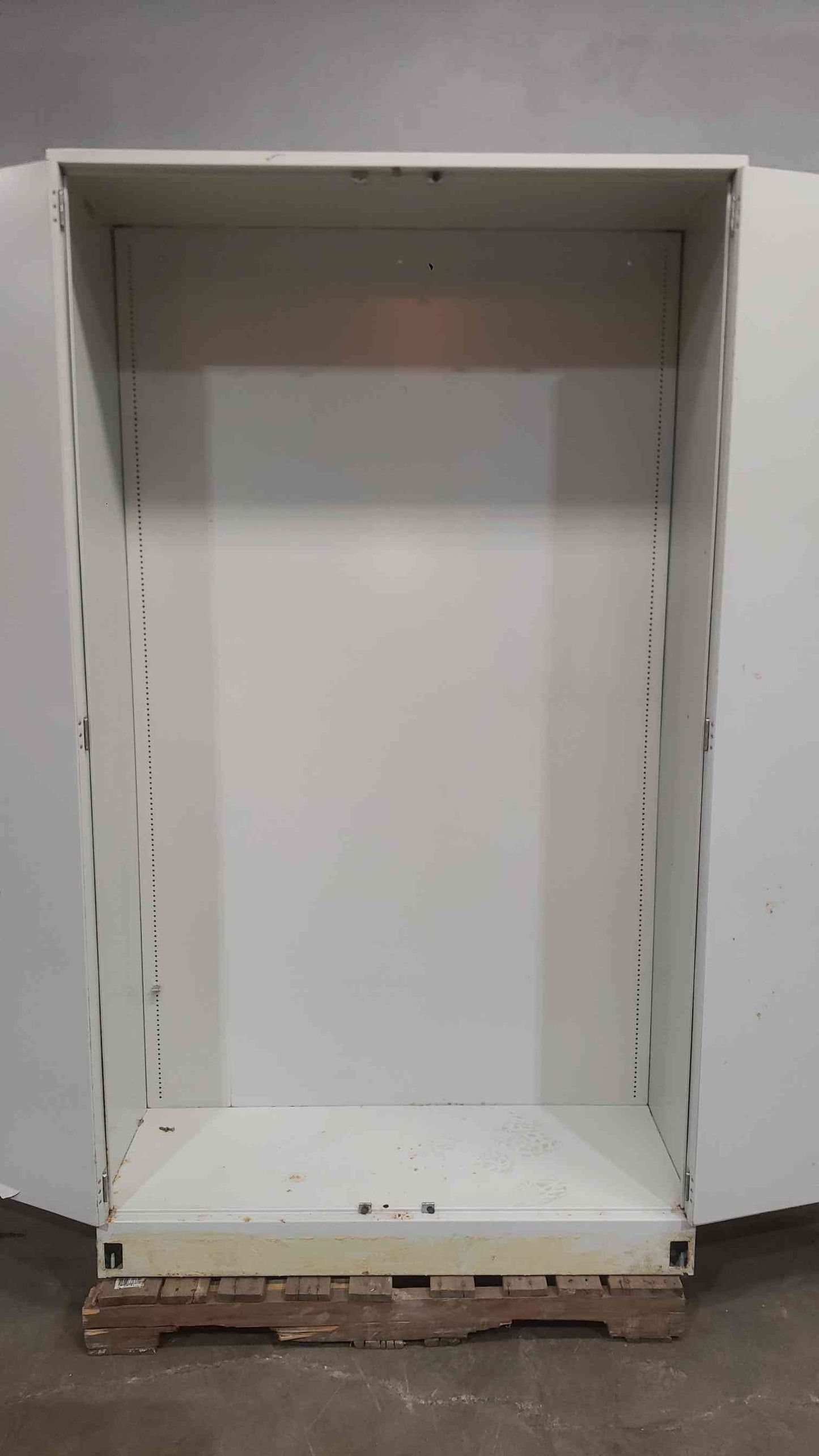 4' Fisher Hamilton Dual Solid Door Storage Cabinet (SKU: 112074)