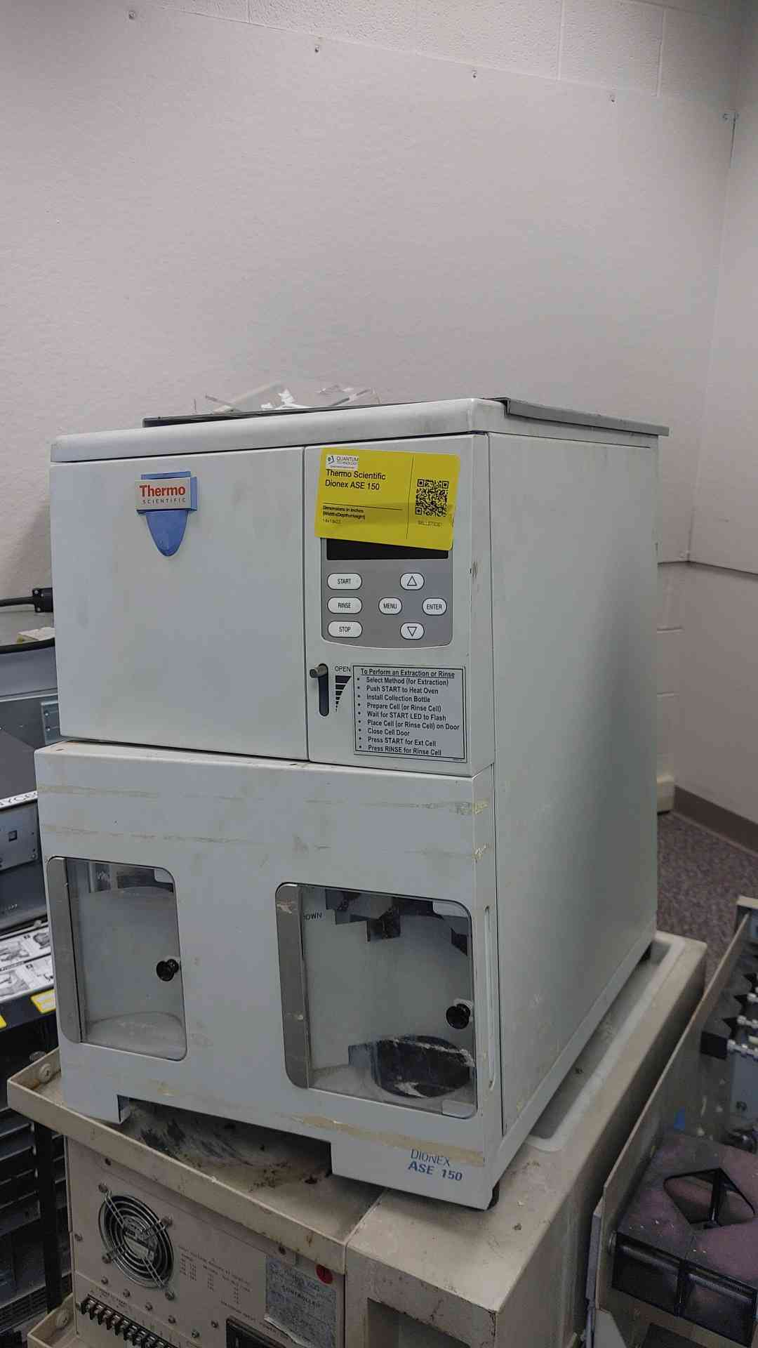 Thermo Scientific Dionex ASE 150 Accelerated Solvent Extractor w/ DI9NIUM