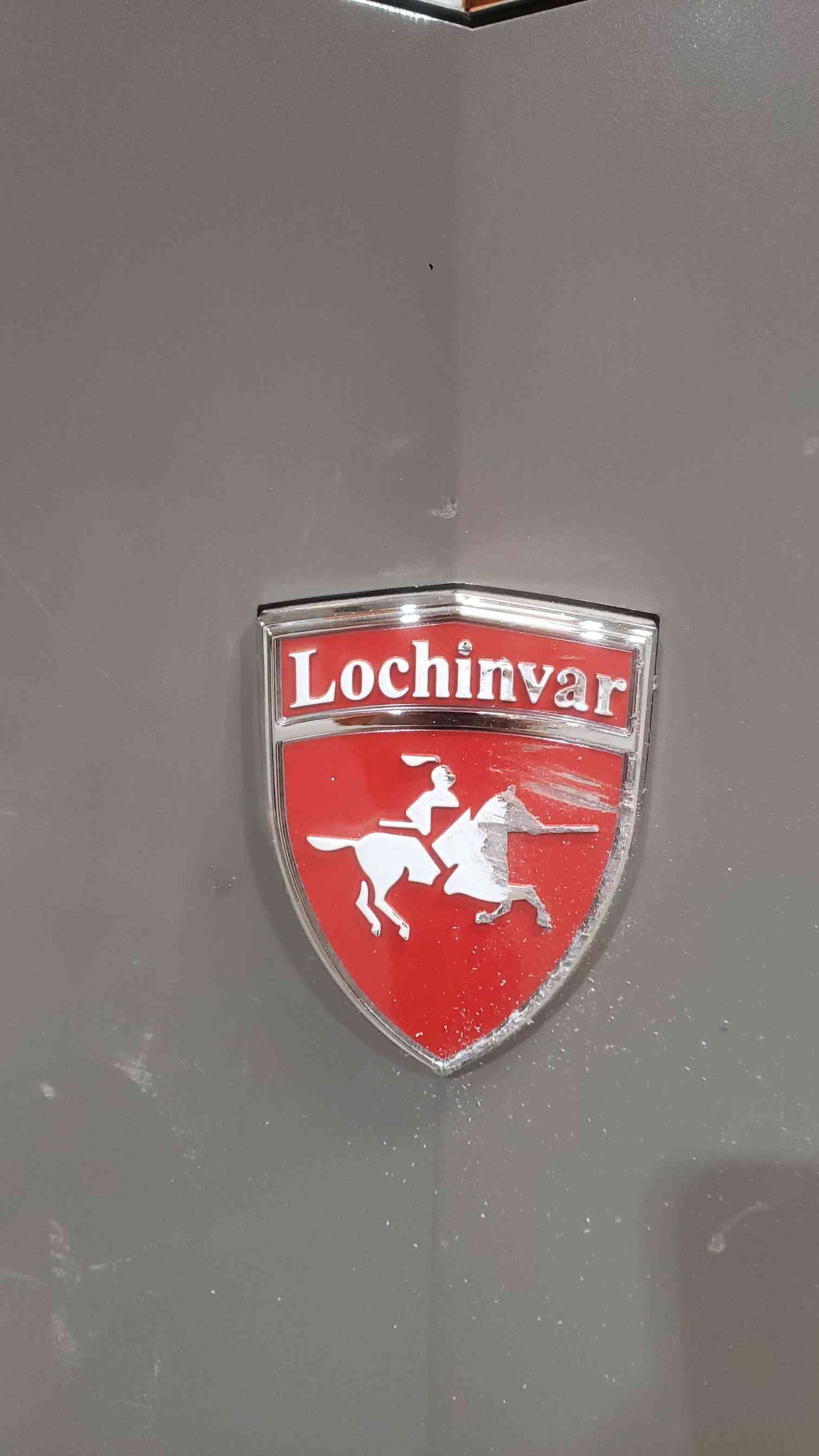 Lochinvar Knight XL Natural Gas Commercial Boiler KBX1000N 2022 Cracked Screen (SKU: 112142)