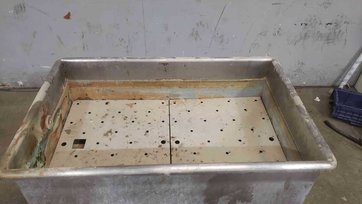 Stainless Steel Commercial Deep Basin Sink W/ Storage Shelf (SKU: 112272)