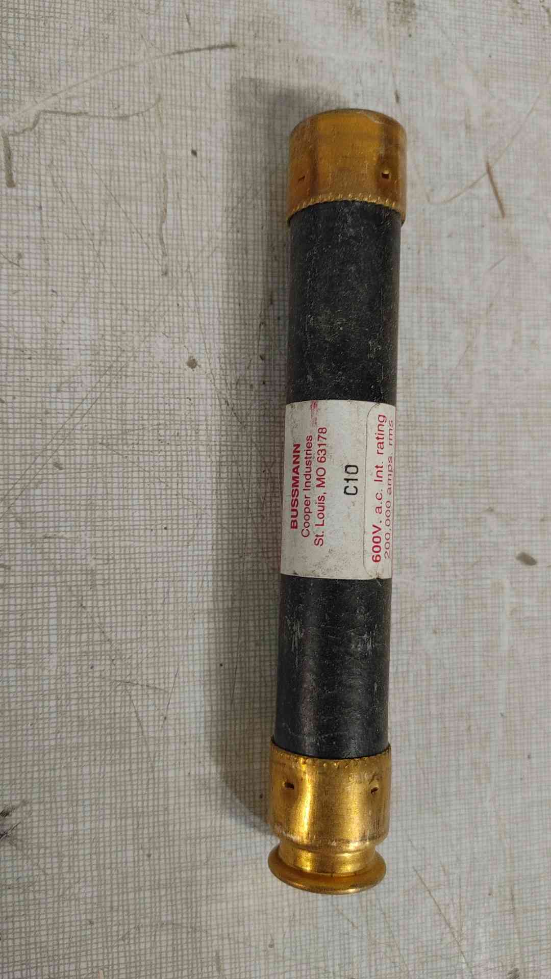 Bussman Fusetron FRS-R-15 Dual-Element Time Delay Fuse(SKU: 112308)