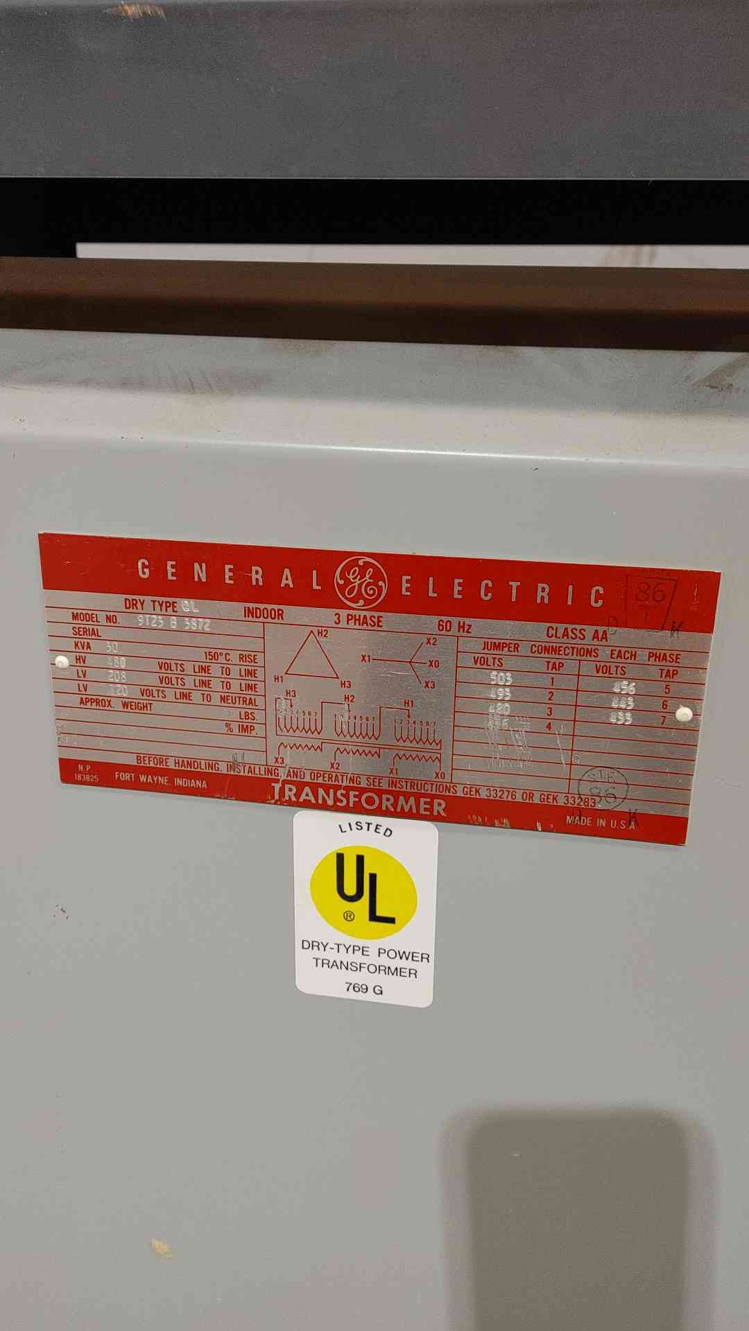 30KVA GE 480V x 120/208V 3PH Indoor Dry Type Transformer 9T23B3872(SKU: 112345)