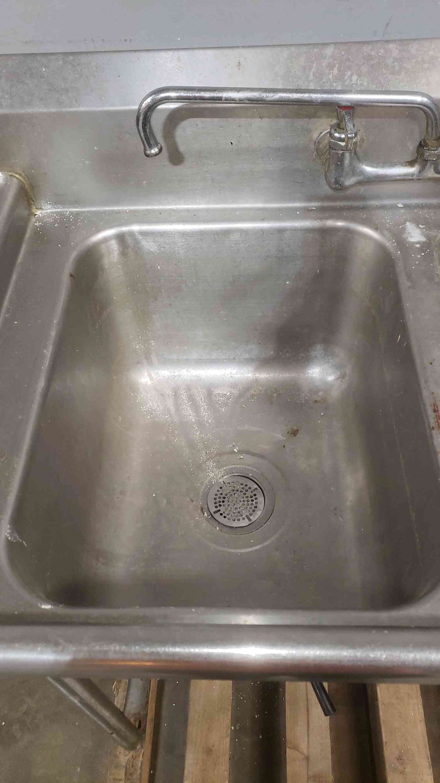 Stainless Steel Dual Basin Sink Cafeteria / Lab Use (SKU: 112447)