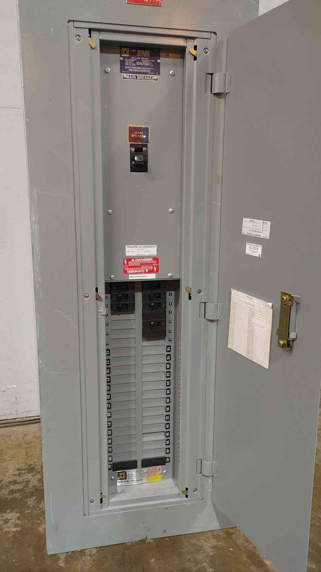Square D NEHB-2MW 225A 480Y/277V 3PH 4W Panelboard NH53TS Trim w/ Main Breaker (SKU: 112501)
