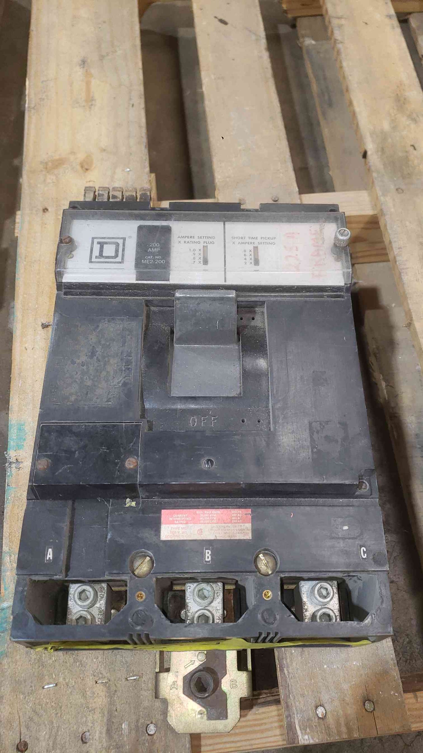 Square D 225A 600V 3 Pole Breaker ME2-200 (SKU: 112548)