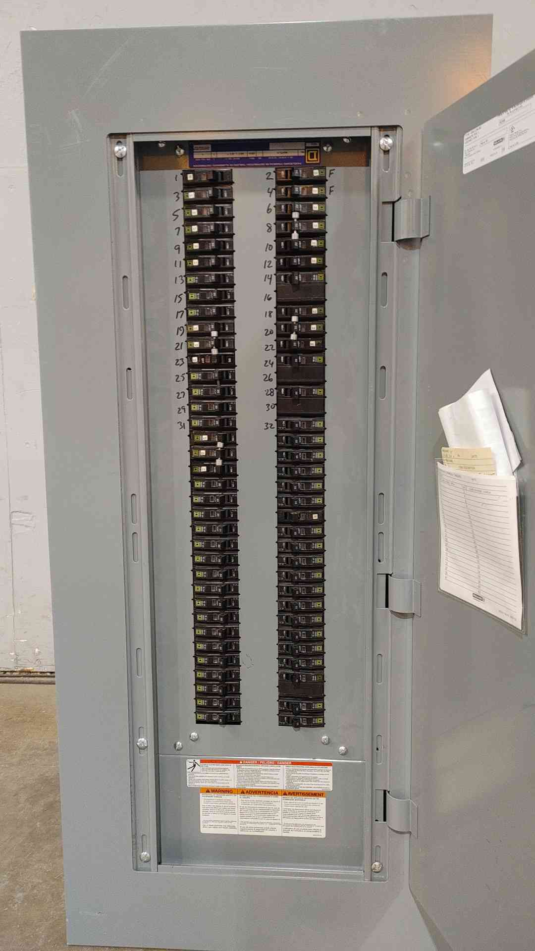 Square D NQ 225A 240V~48V 3PH 4W Panelboard NQ472L2C(SKU: 112655)