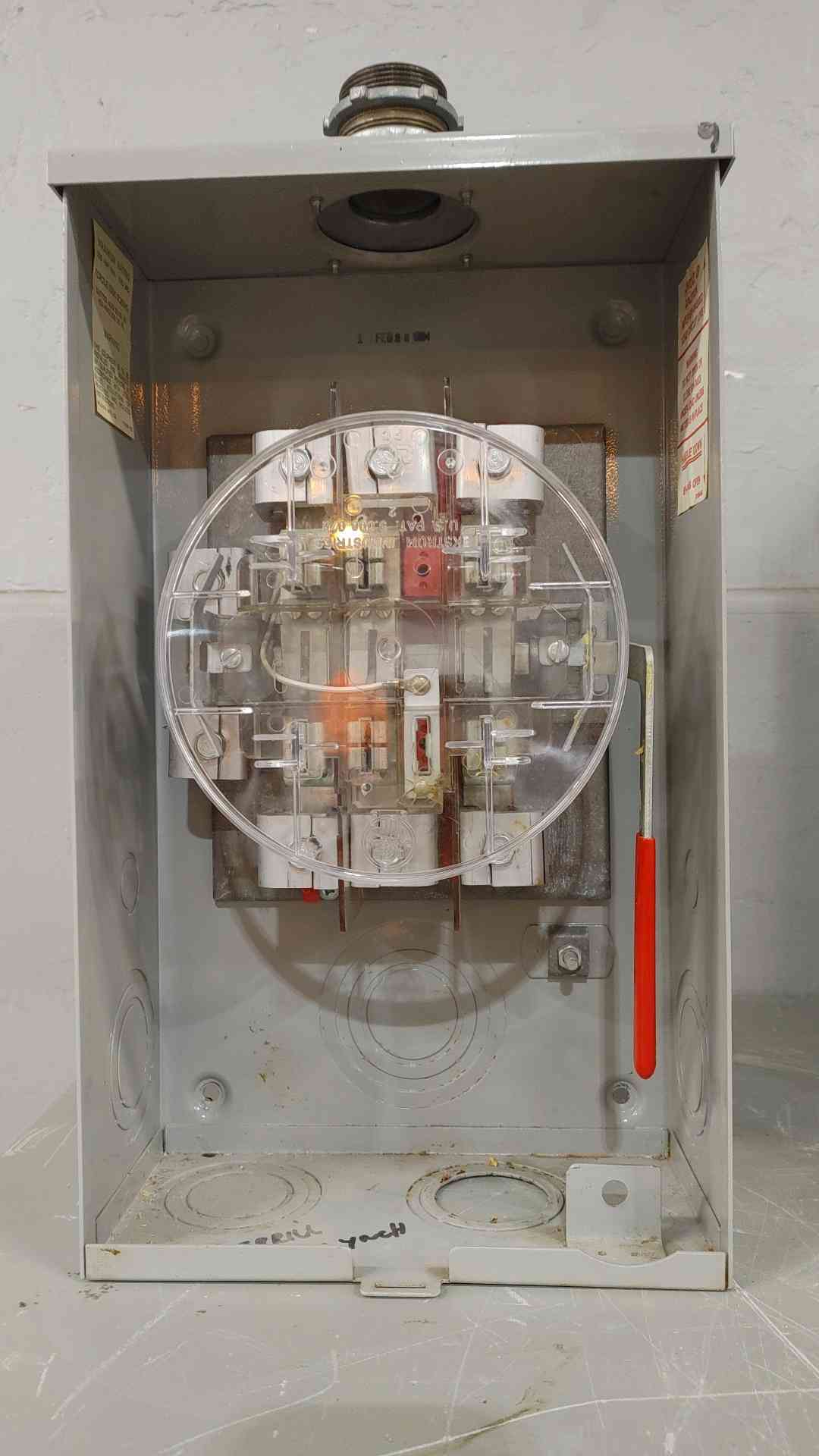Milbank 200A 600V Single-Position Meter Socket(SKU: 112687)