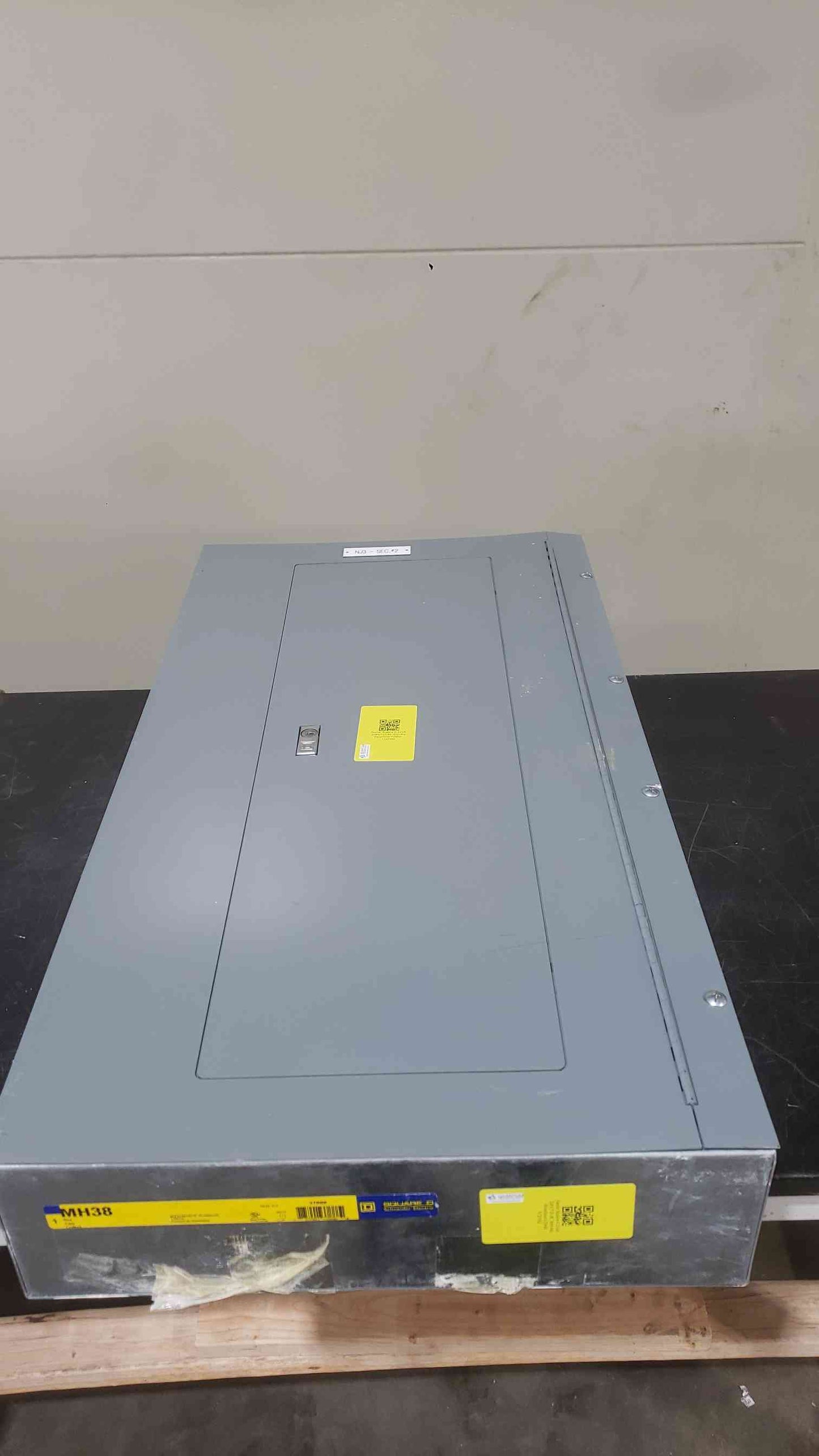 Square D 225A 208Y/120 AC 3PH 4W Panelboard (SKU: 112706)