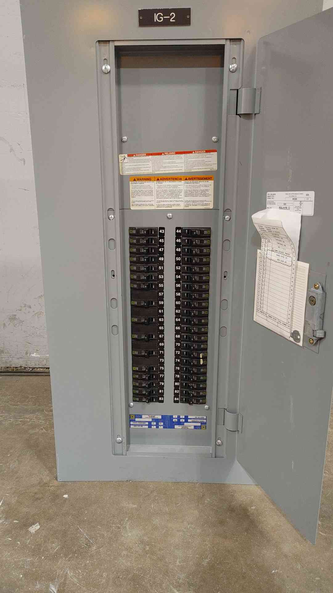 Square D 225A 208Y/120V 3PH 4W Panelboard 12207617650250001(SKU: 112717)