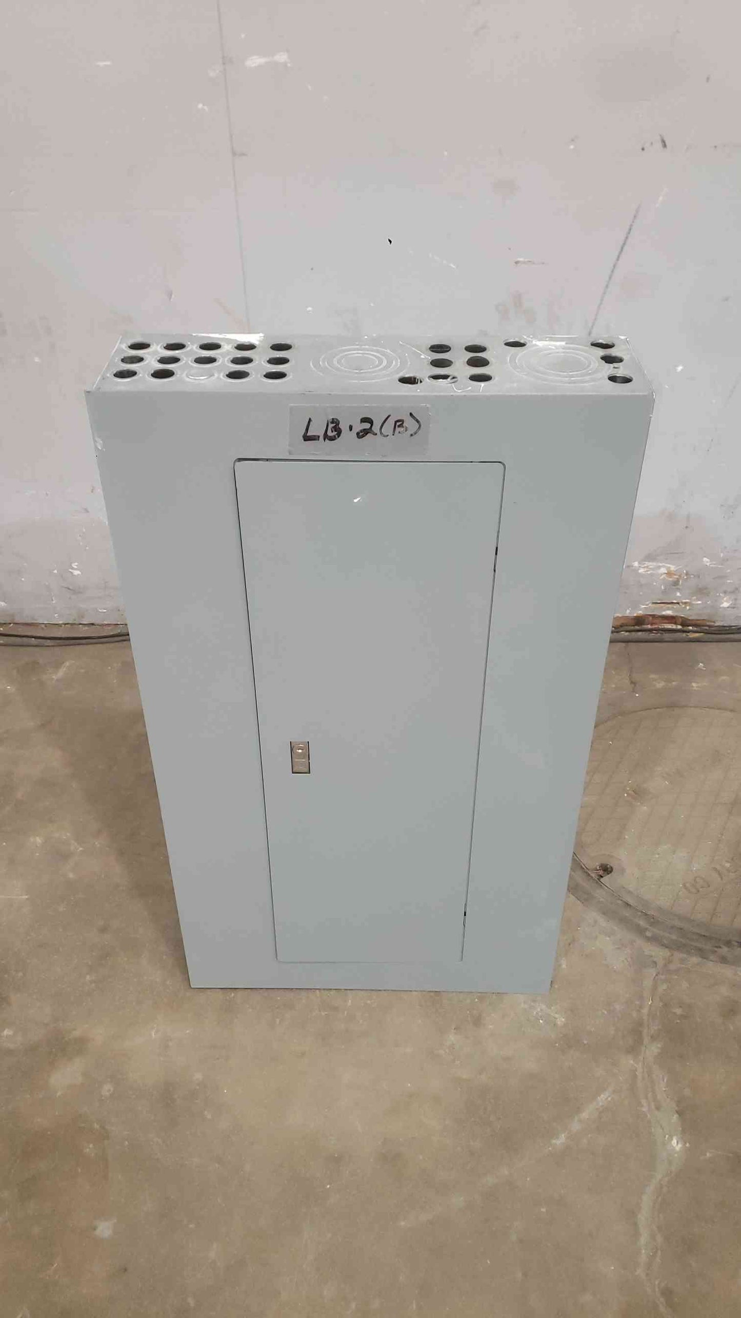 Square D 225A 208Y/120 3PH 4W Panelboard (SKU: 112701)