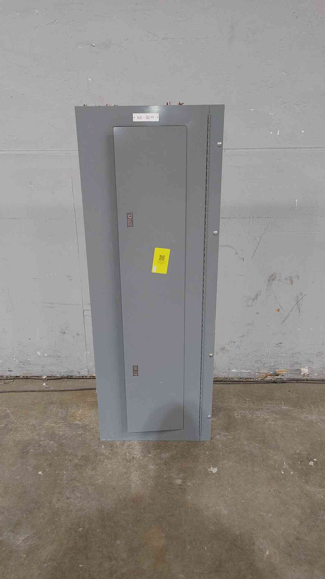 Square D NQOD 150 Amp 208Y/120V 3-Phase 42-Circuit Main Breaker Panelboard w/ Breakers & Main (SKU: 112718)