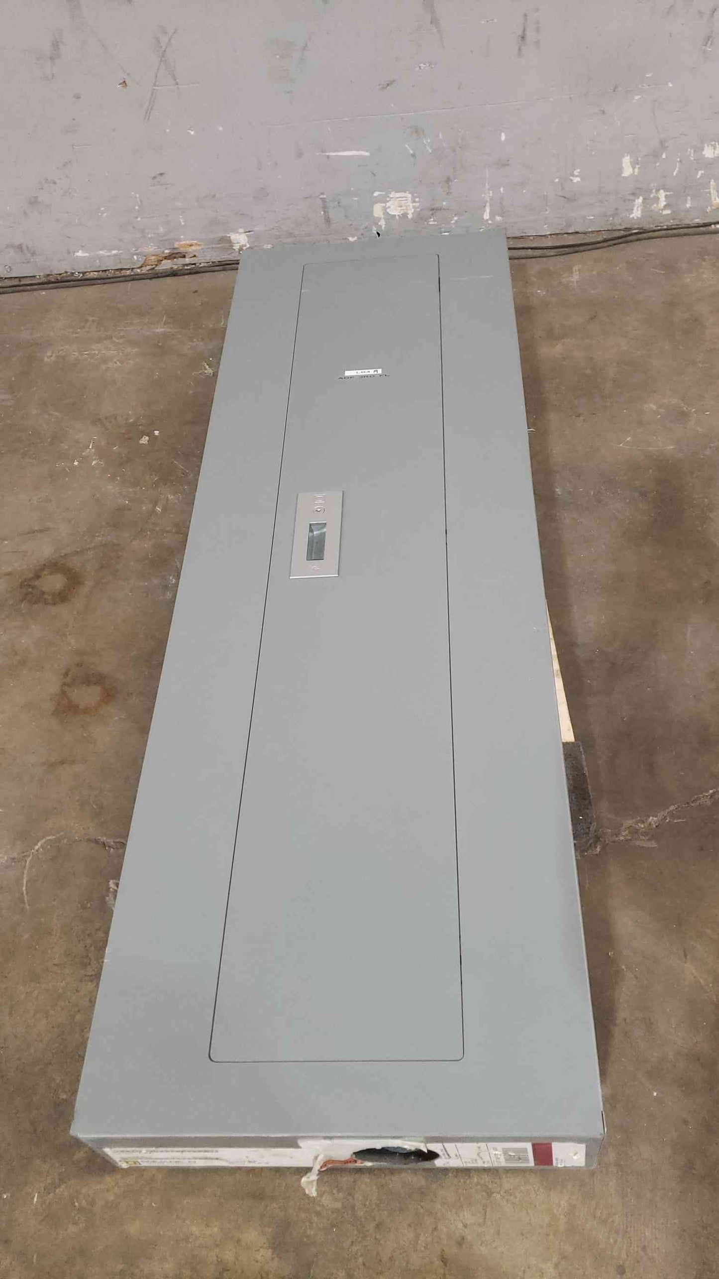 Square D 225A 208Y/120 3PH 4W 42-Pole Panelboard w/ main (SKU: 112719)