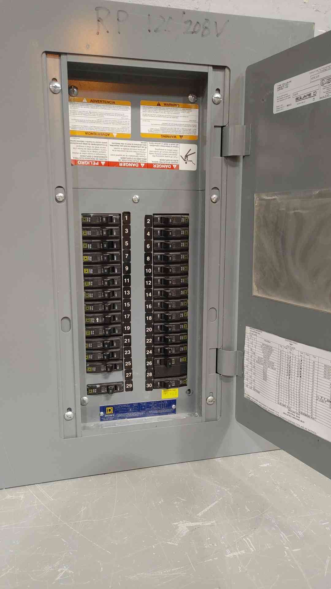 Square D 100A 240/120V 3PH 4W Panelboard NQOD430L100CU(SKU: 112731)