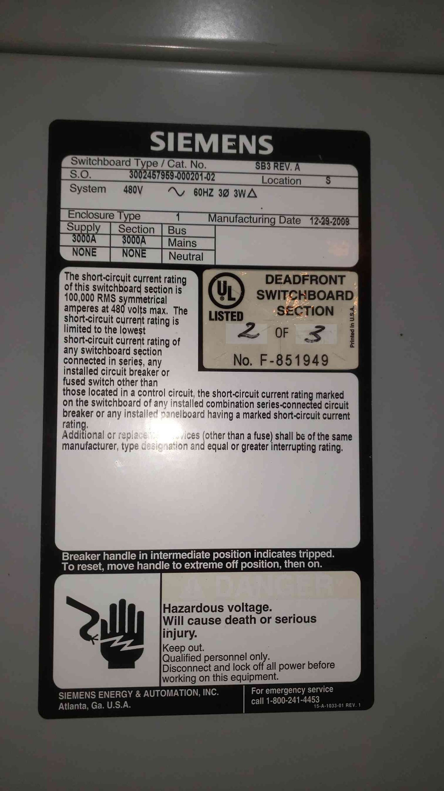 Siemens SB3 Cubicle Bus 3000A 480V 3-Phase Switchboard Section with 2x WLL2D325 2500A Power Circuit Breakers ETU776 (SKU: 112762)