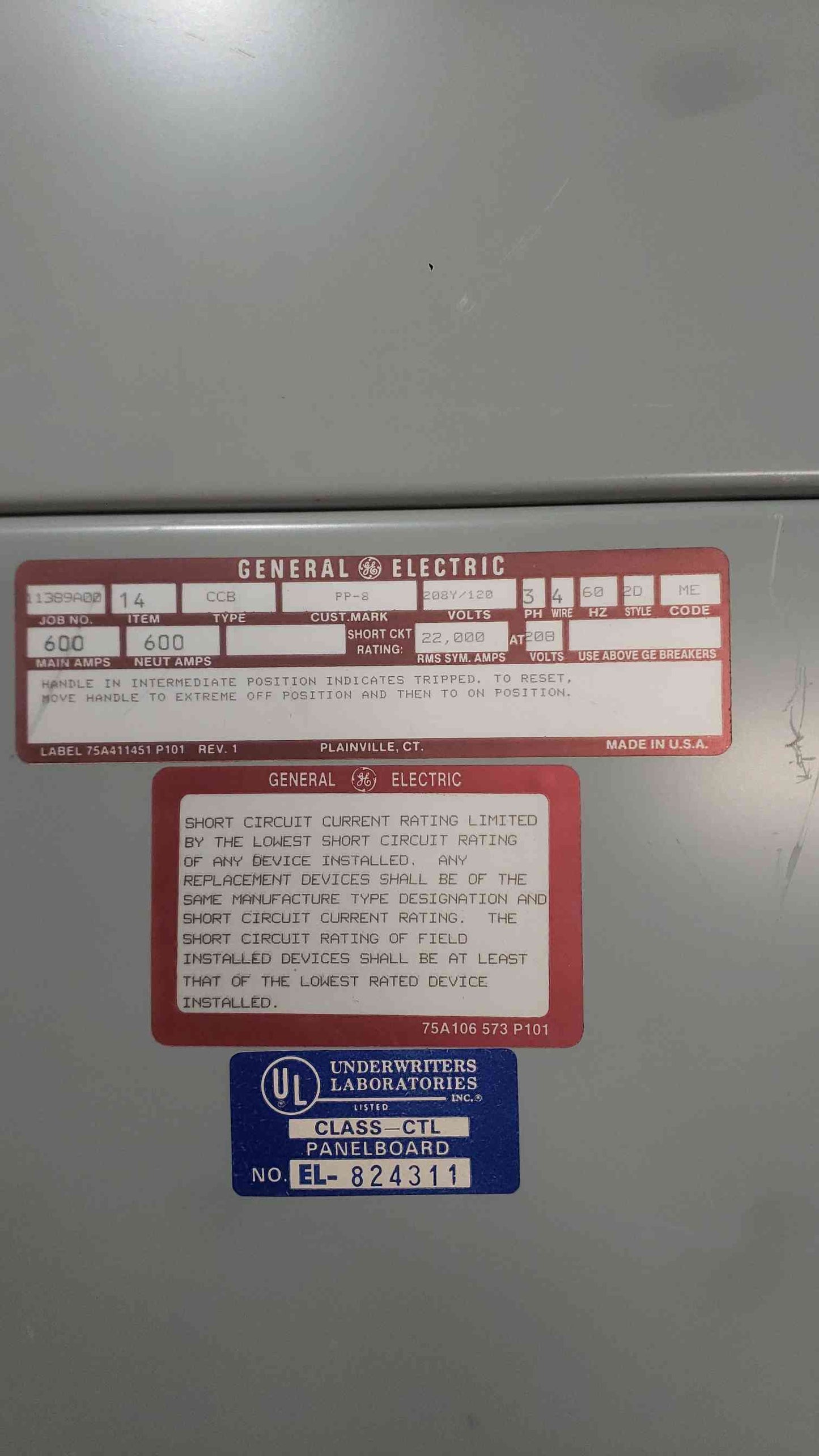 GE 600 Amp Panelboard CCB 208Y/120V 3 Phase 4 Wire 22k AIC w/ THQD32200 Breakers (SKU: 112810)