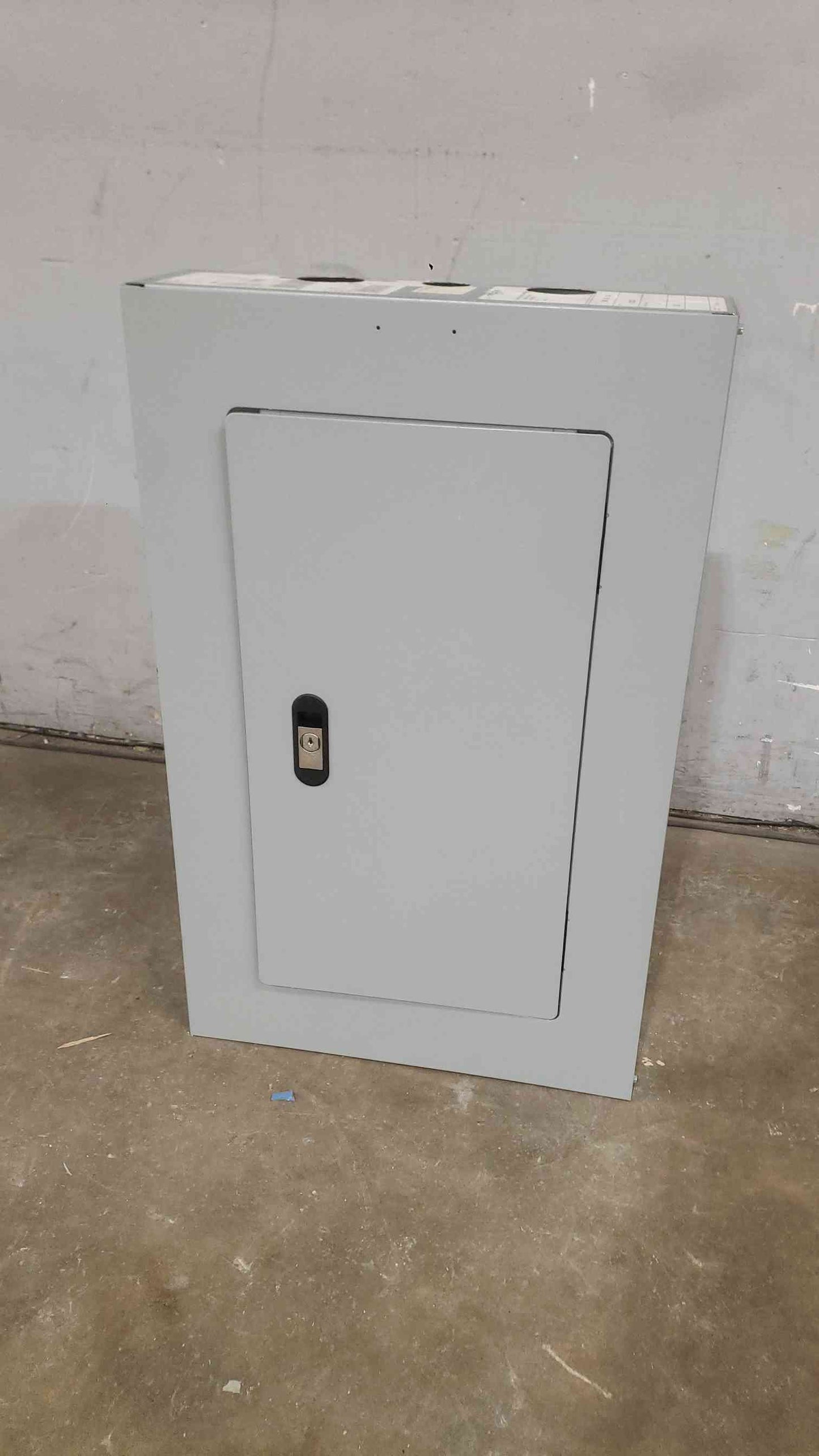 Siemens P1E18ML125ATS P1 Panelboard 480Y/277V 3PH 125A 18-Circuit Main Lug 3-Pole BQD (SKU: 112788)