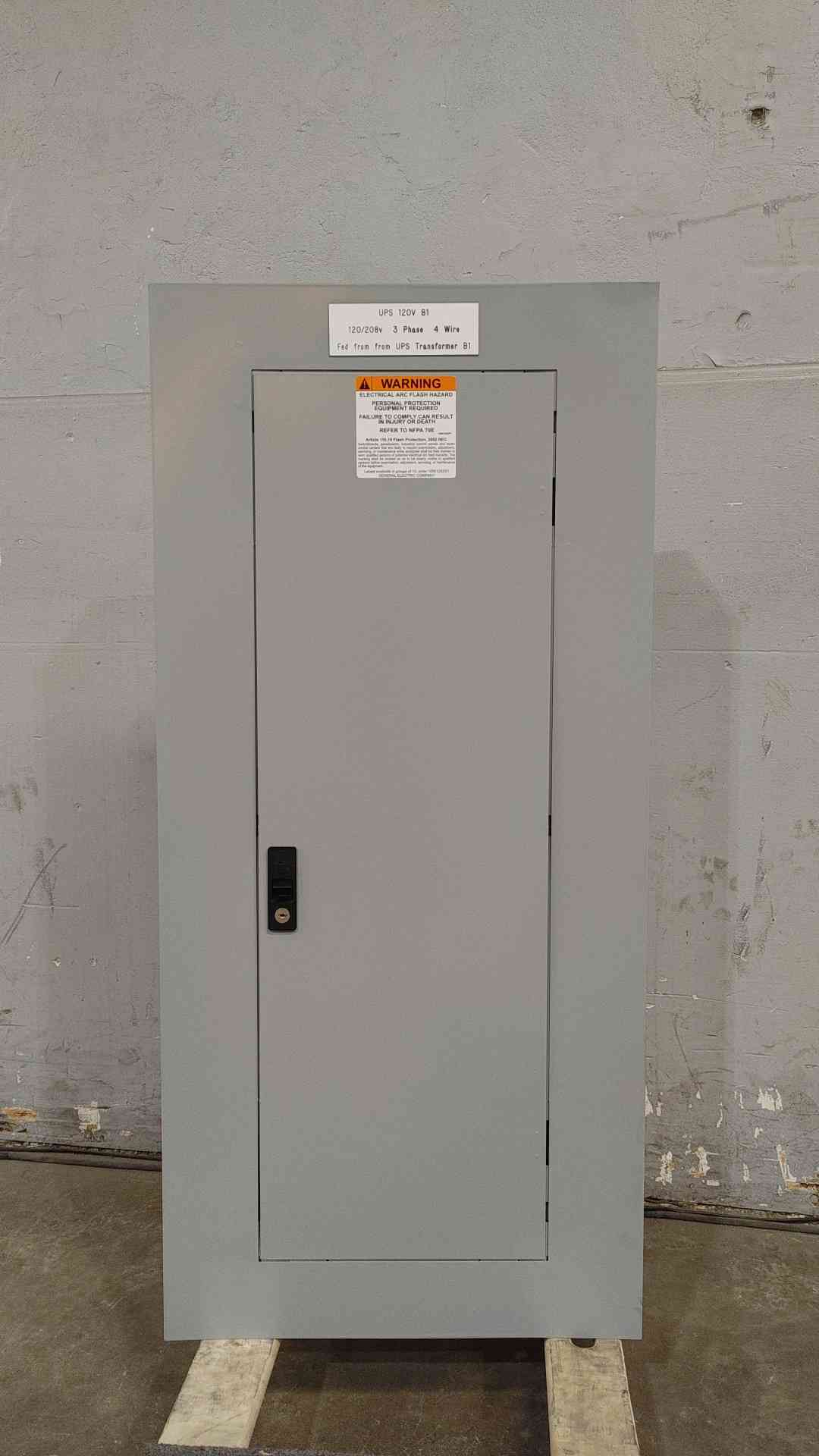 GE A-Series II 225 Amp 208Y/120V 3-Phase 42-Circuit Panelboard AQF3422ABX AF43S(SKU: 112824)