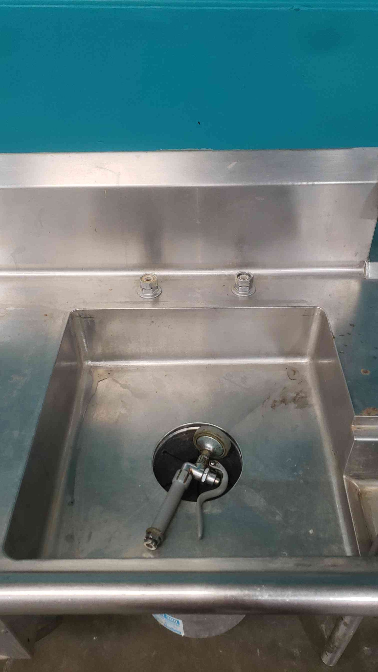 Stainless Steel 102" Cafeteria Inclined Sink W/Salvajor Motorized Garbage Disposal (SKU: 112997)