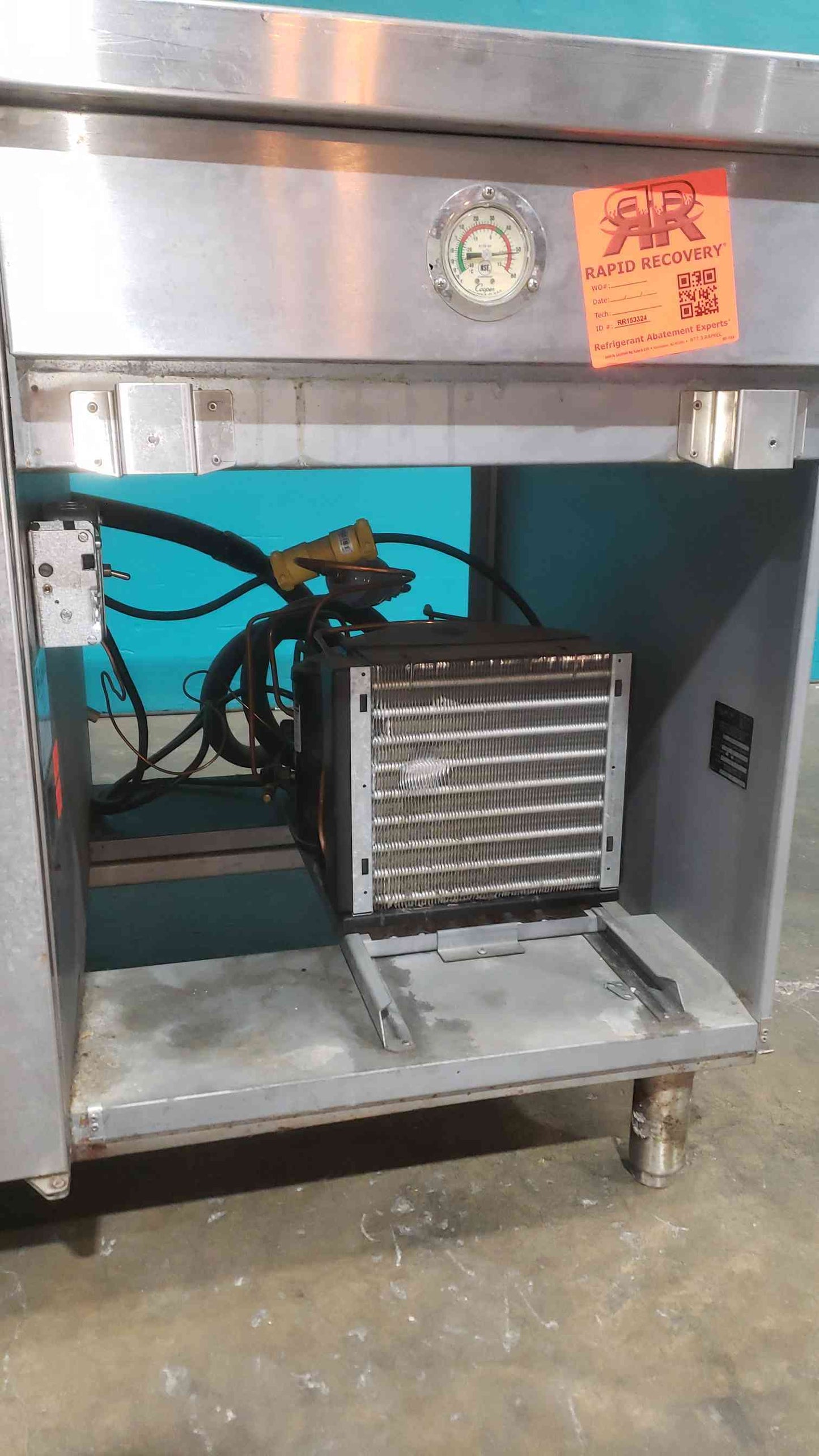 Craig MFG. Cafeteria Prep & Commercial Refrigerator/Freezer LB-8-33-SC AS-IS(SKU: 112988)