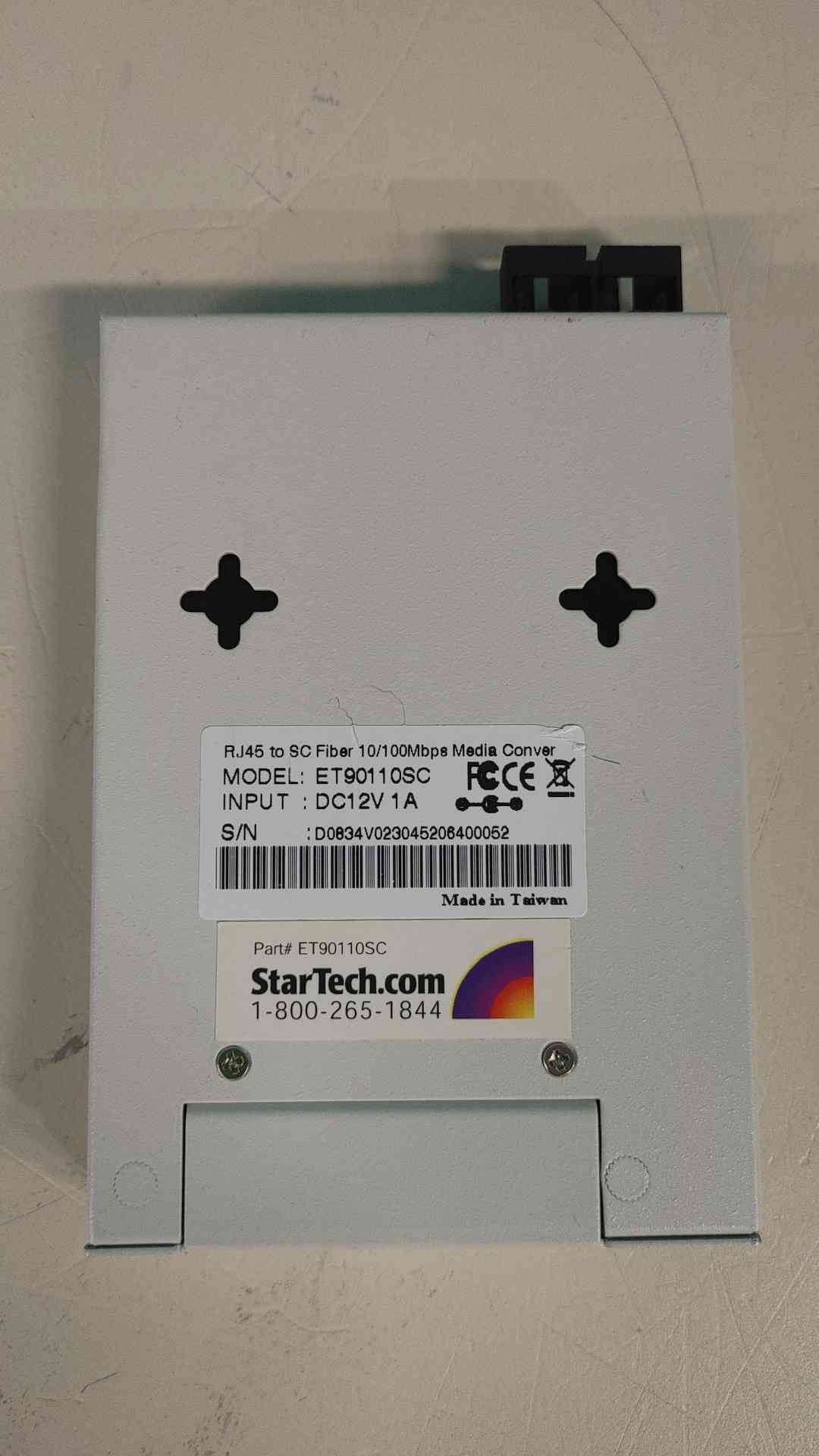 StarTech ET90110SC 10/100 Mbps Fiber to Ethernet Media Converter - Multi Mode SC(SKU: 113061)