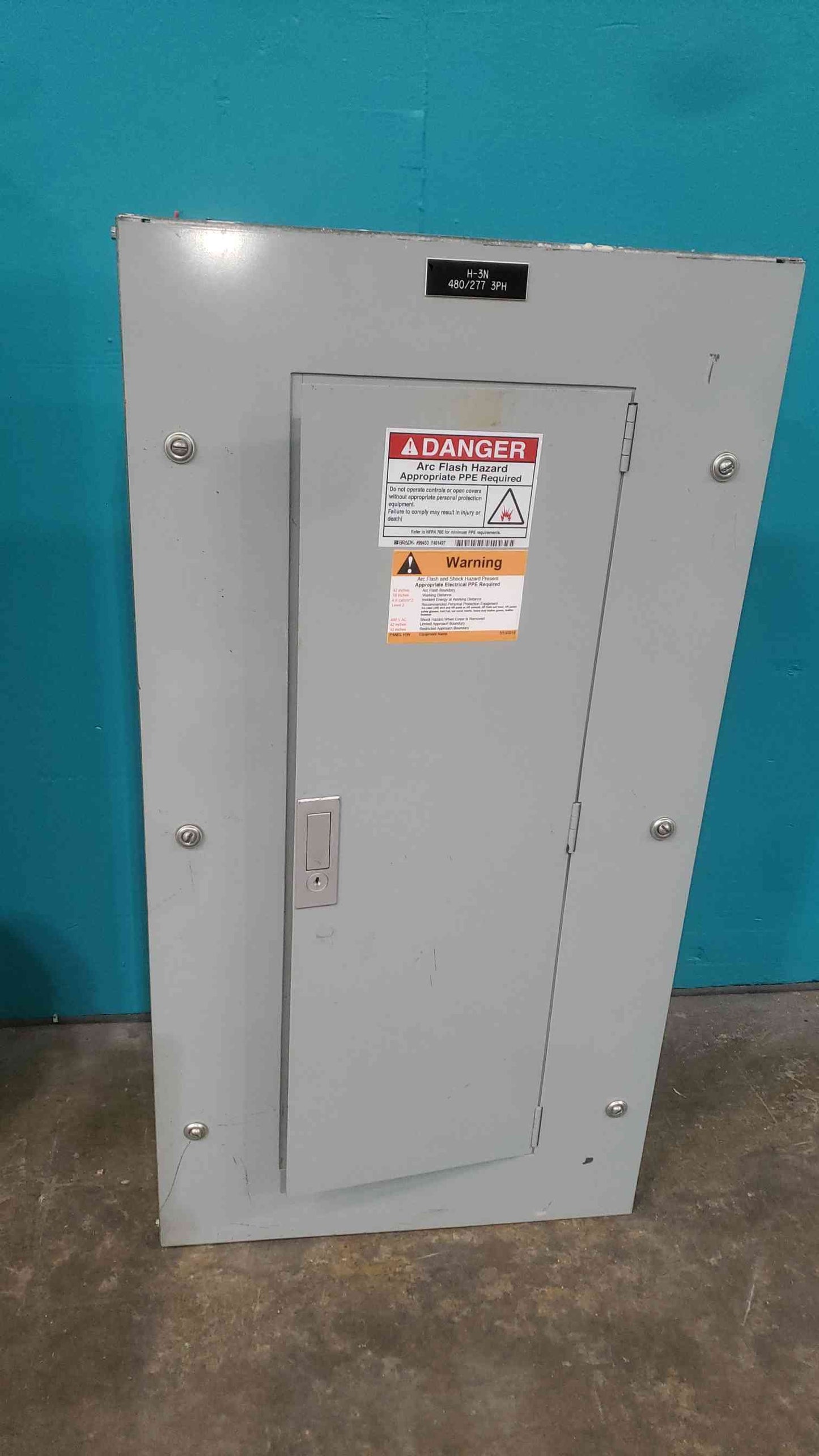 Siemens I-T-E CDP Series 7 Panelboard 225A 480Y/277V 3-Phase 4-Wire 42-Circuit Used (SKU: 113108)