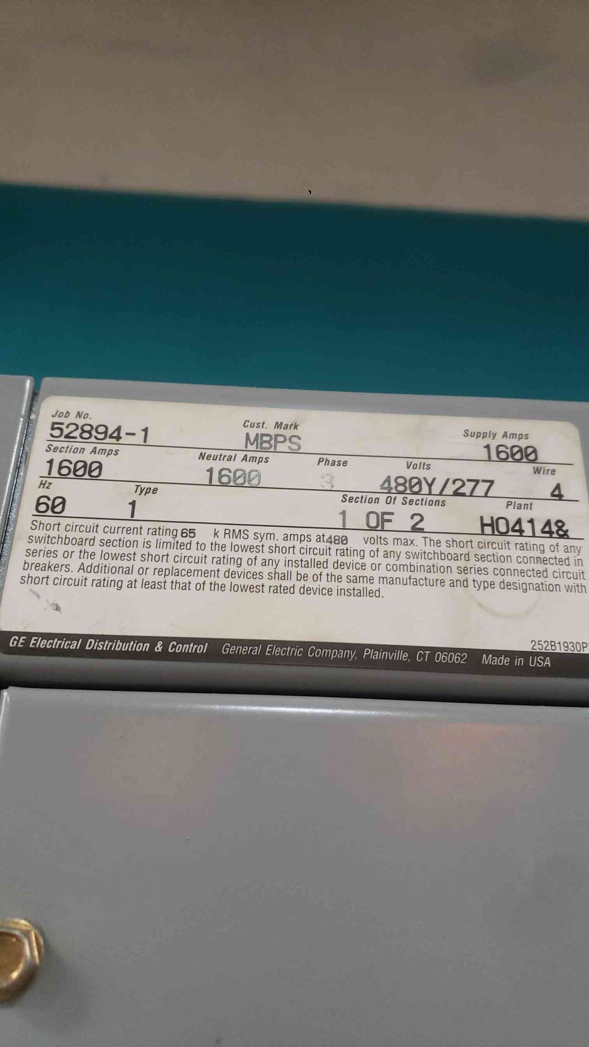 GE Spectra Series 1600A Switchboard | 480V 3P 4W | 65kA | (3) SSF16B216 Breakers (SKU: 113179)