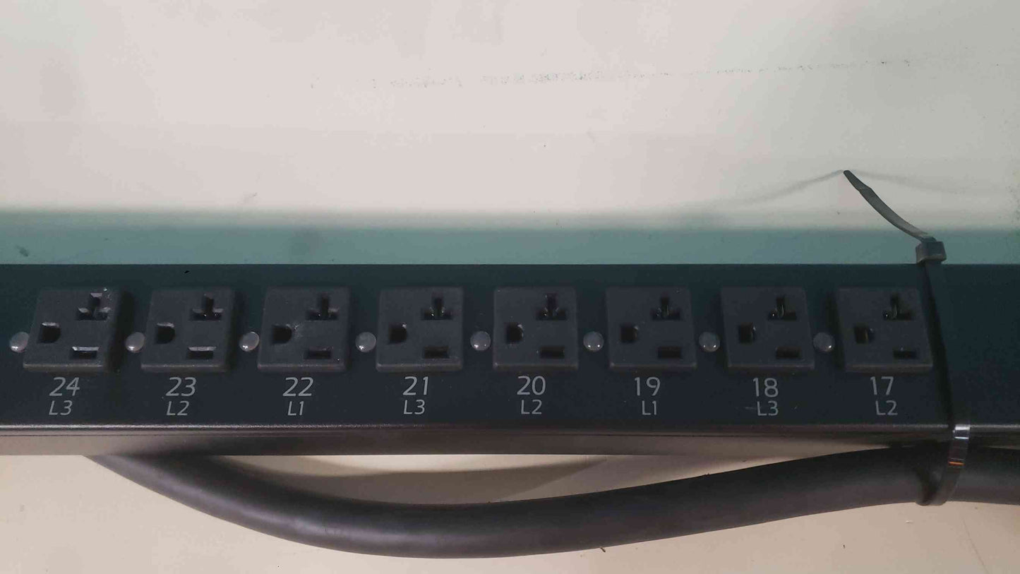 APC AP7960 Switched Rack PDU 0U 3-Phase 5.7kW 120V (24) NEMA 5-20R Outlets L21-20P