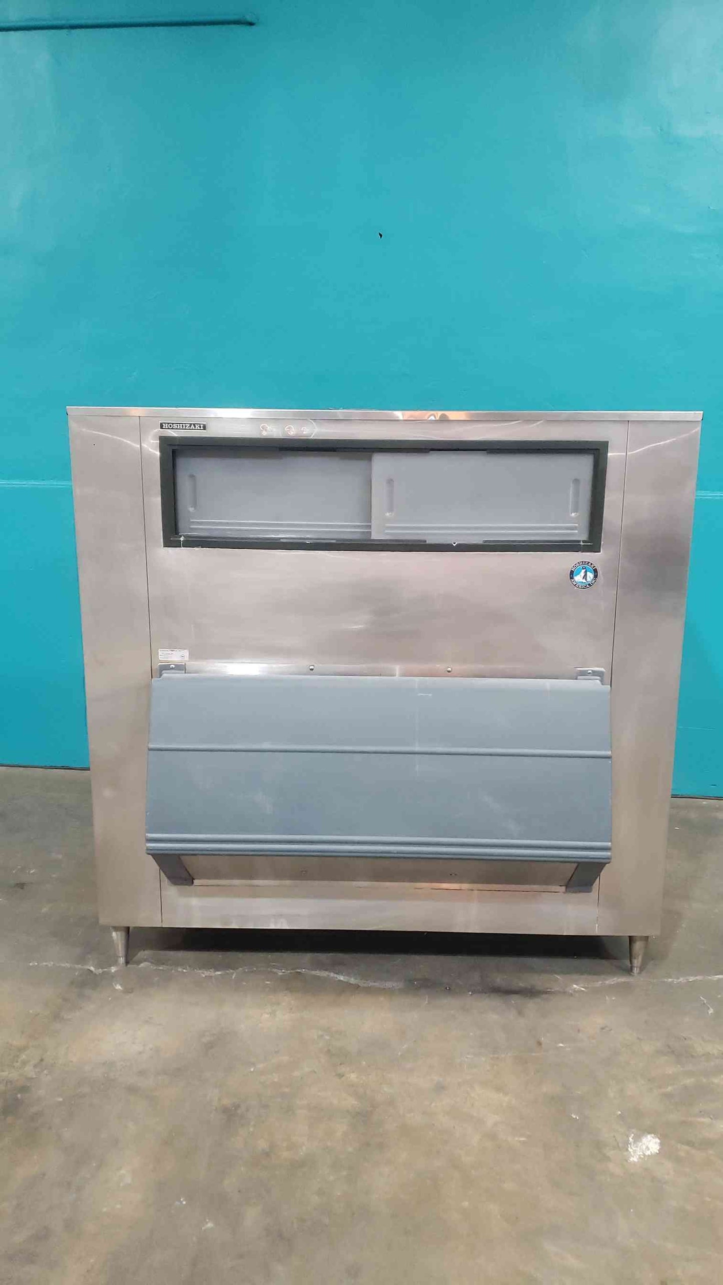 Hoshizaki B-1500SS 60" Stainless Steel Ice Storage Bin - 1,500 lb Capacity (SKU: 113258)