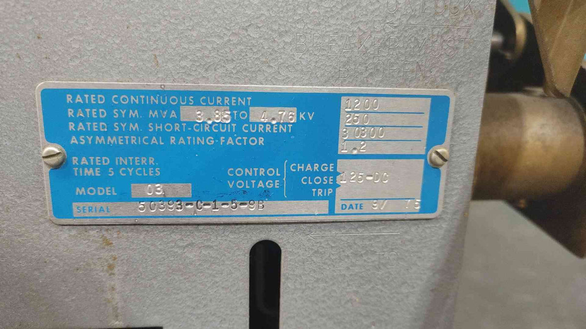 ITE 5HK250 1200 Amp 5KV Power Circuit Breaker 5HK 250 MVA 125VDC Draw Out