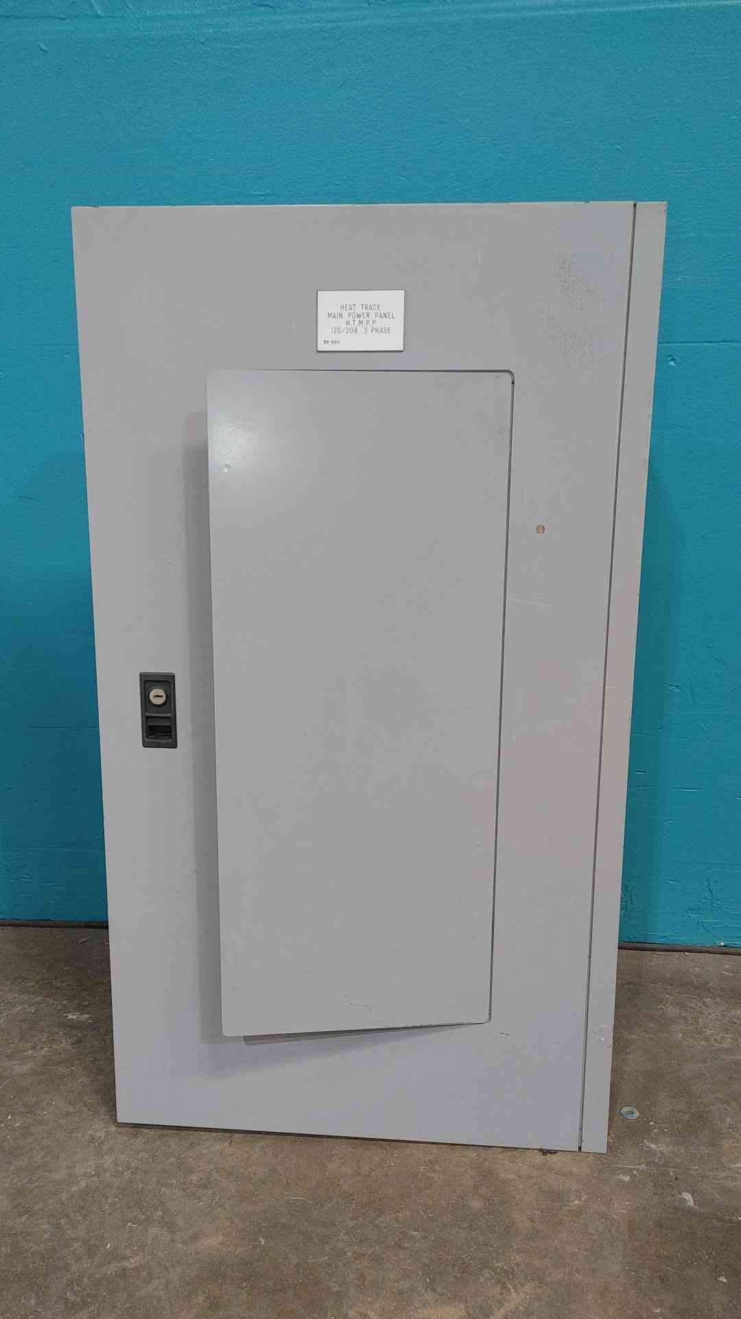Eaton Cutler Hammer PRL1a 3 Phase Panelboard 125A Main ED3125 225A Max 2x 70A