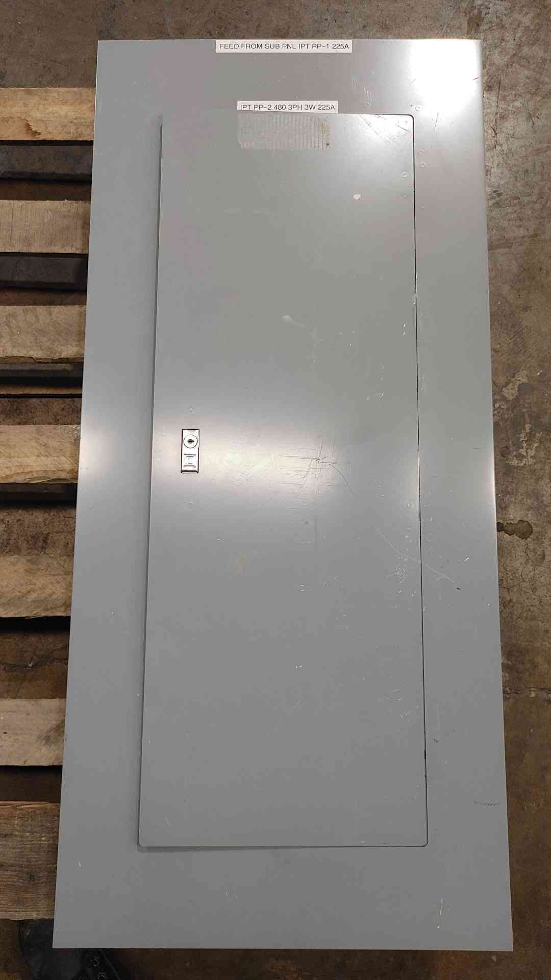 Square D 250 Amp 480V 3PH Panel W/ 100A 30A 20A EDB Bolt-On Breakers & Door